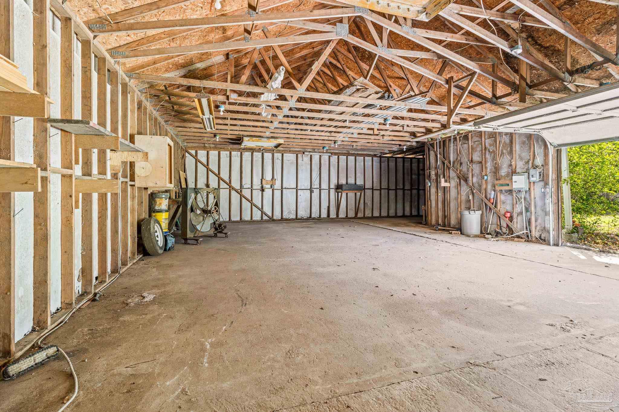 3223 Sandy Ln