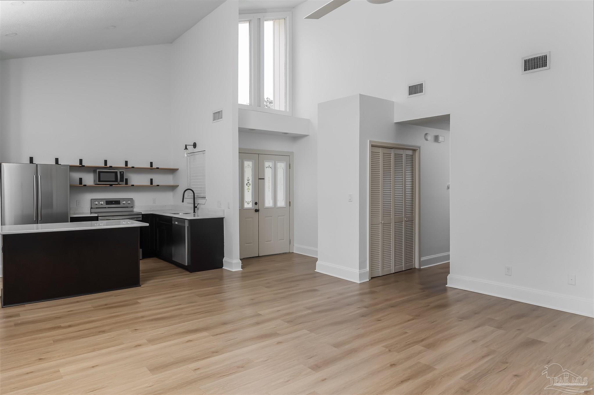 2636 Settler's Landing