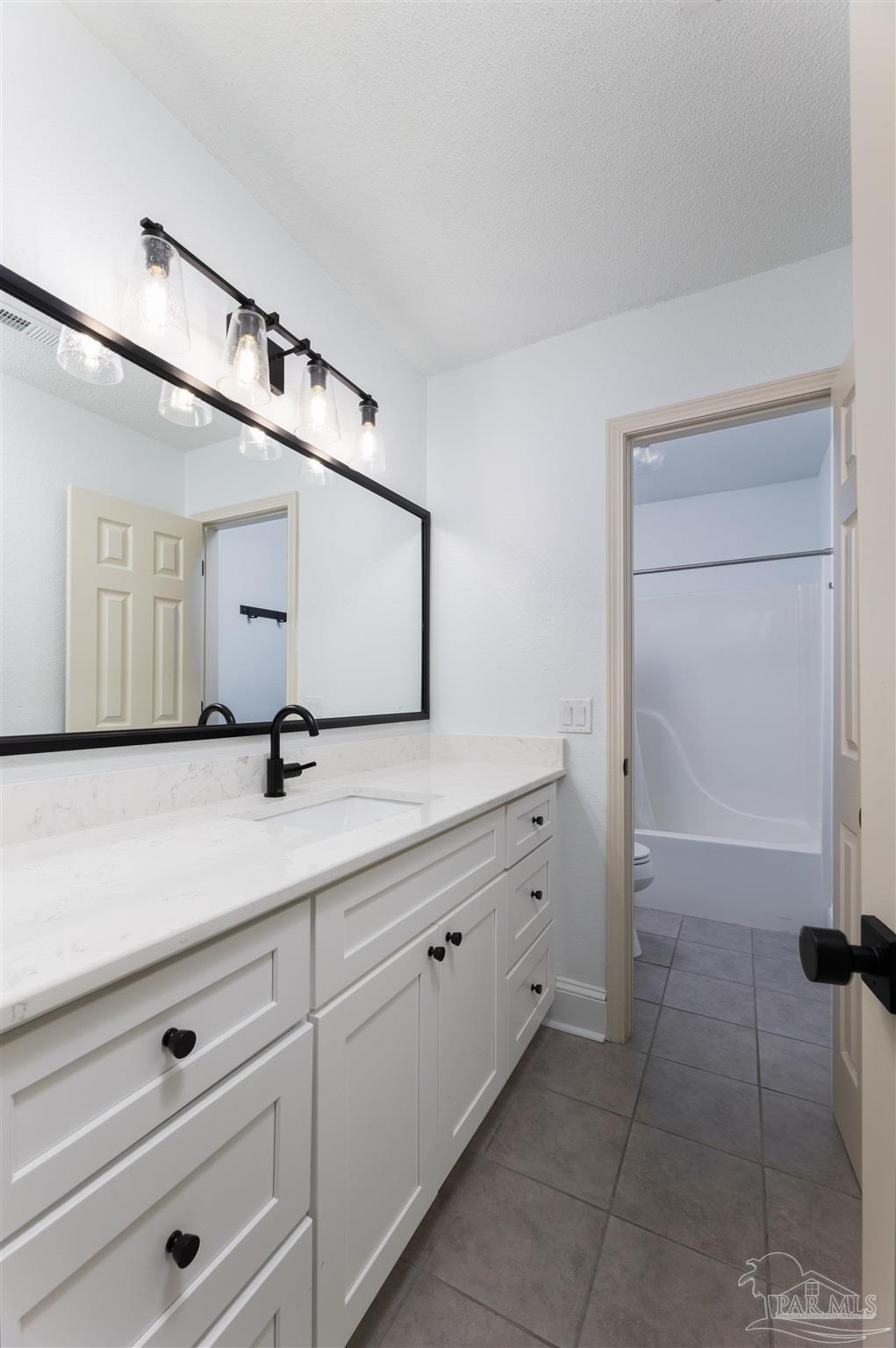 2636 Settler's Landing