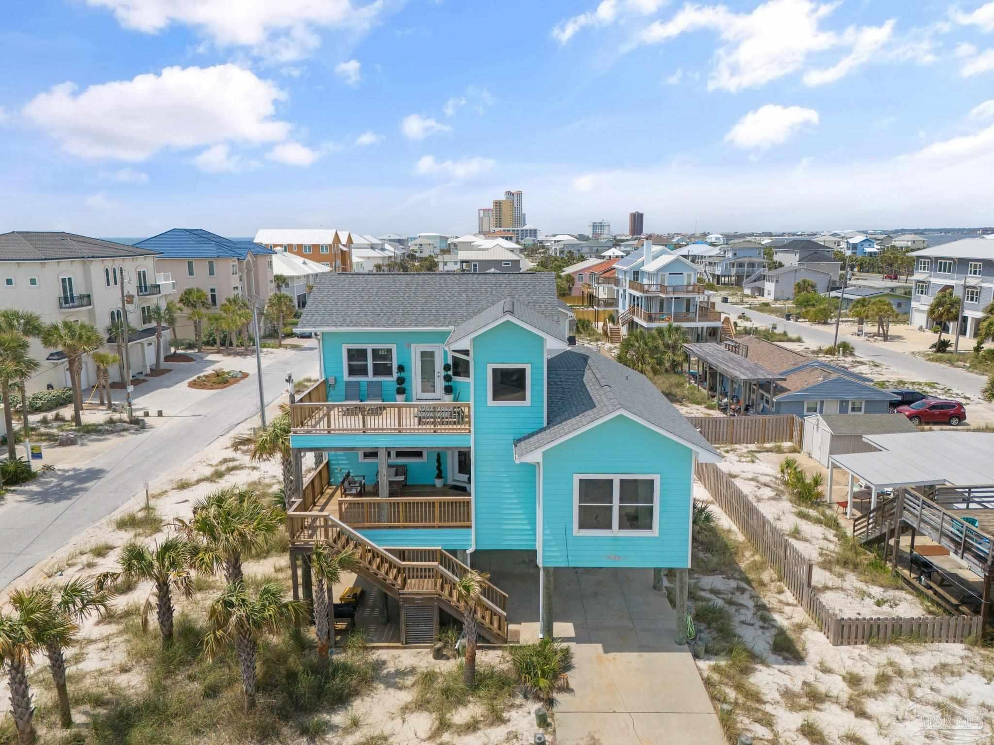 311 Ariola Dr