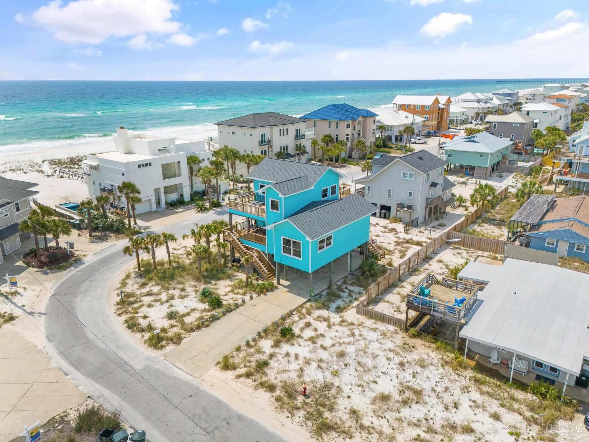 311 Ariola Dr