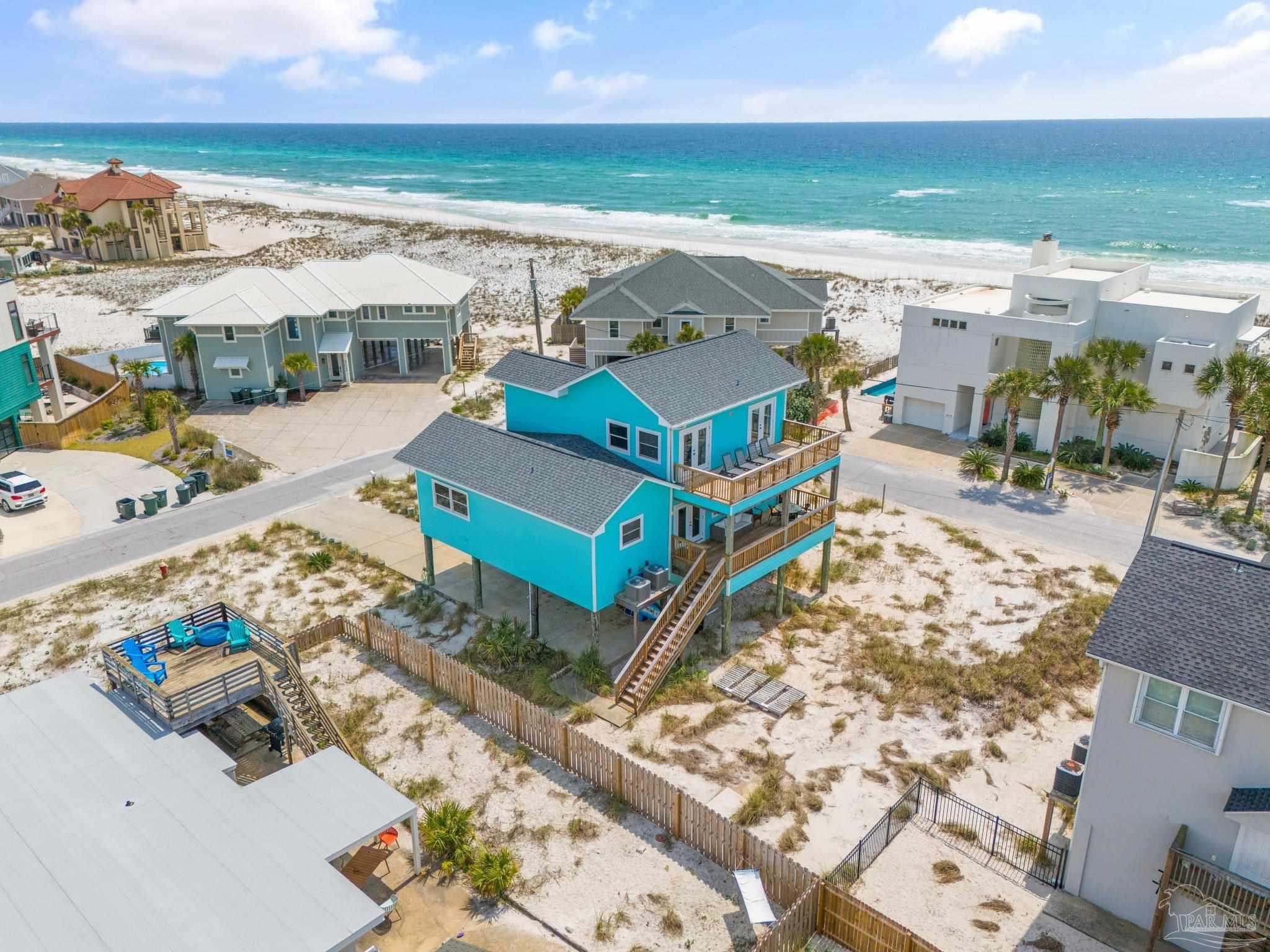 311 Ariola Dr