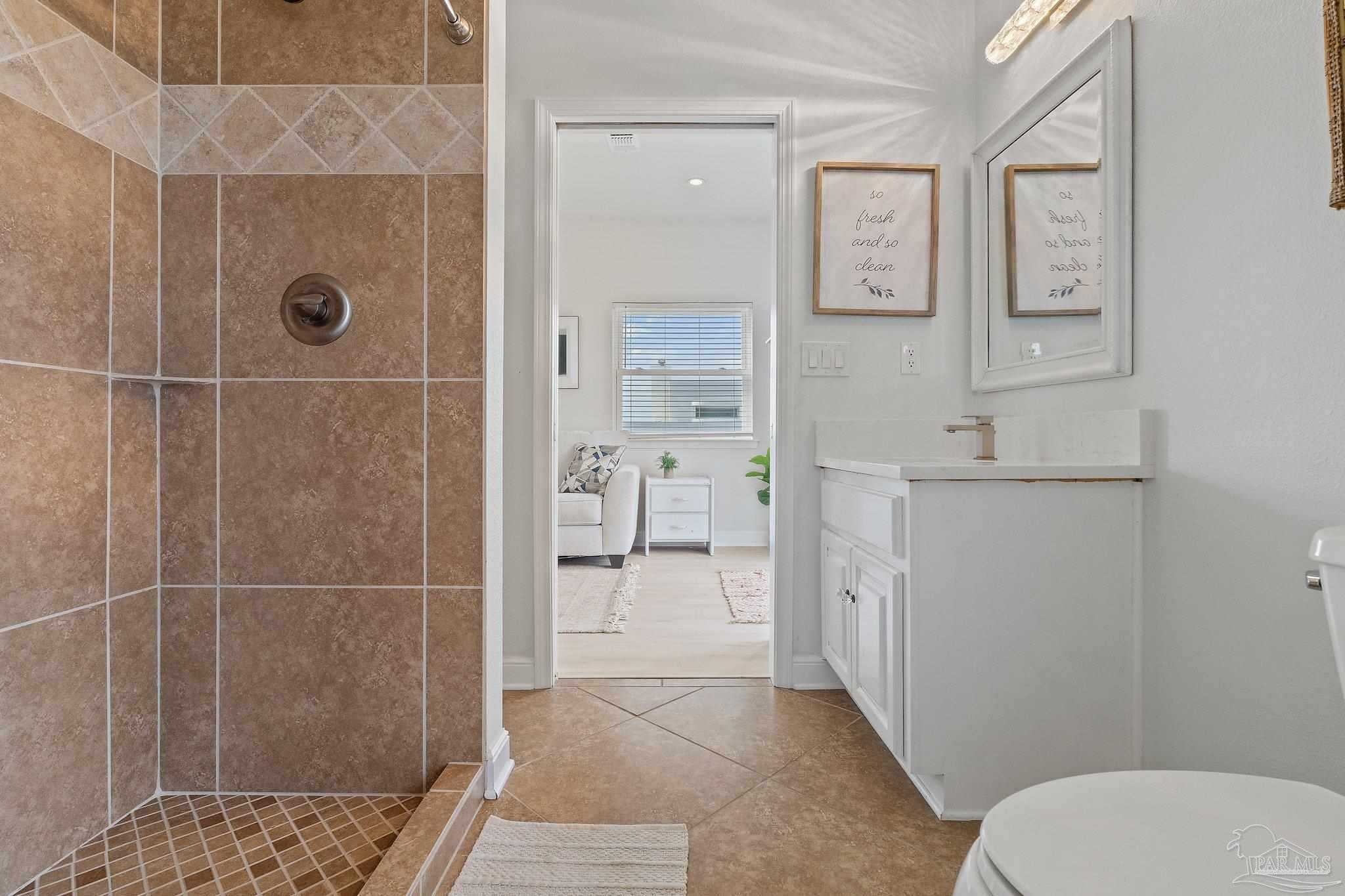 311 Ariola Dr