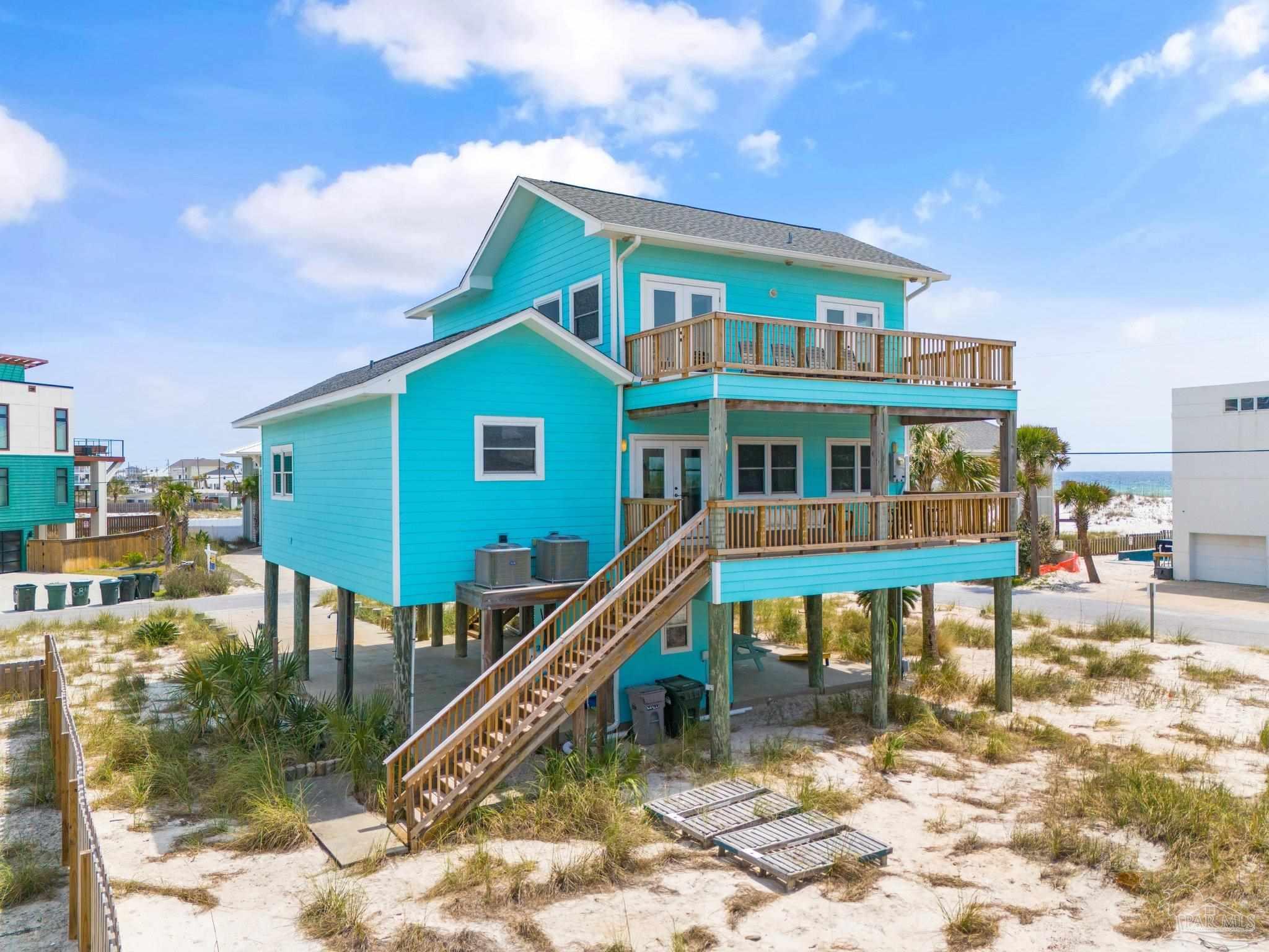 311 Ariola Dr