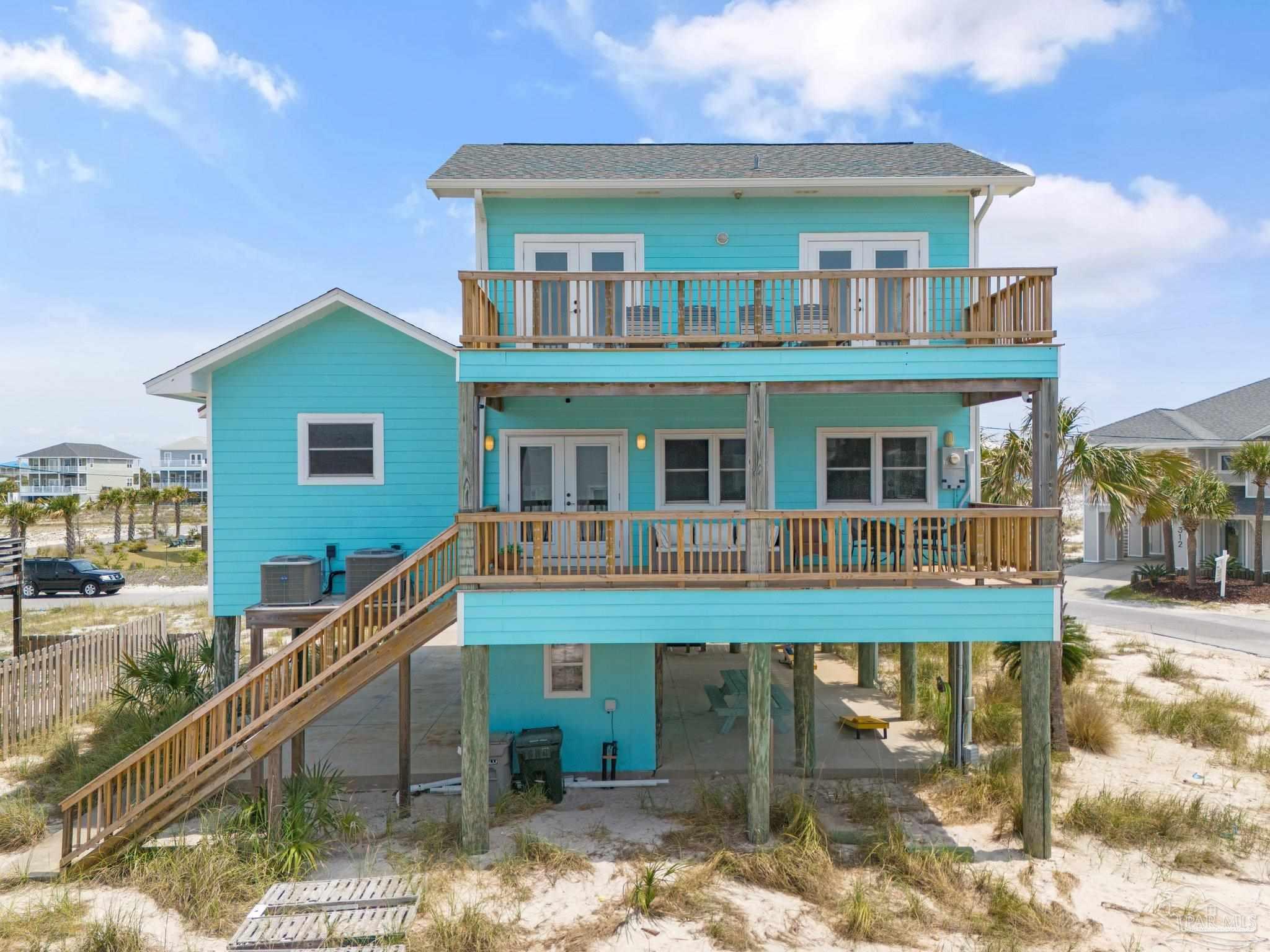 311 Ariola Dr