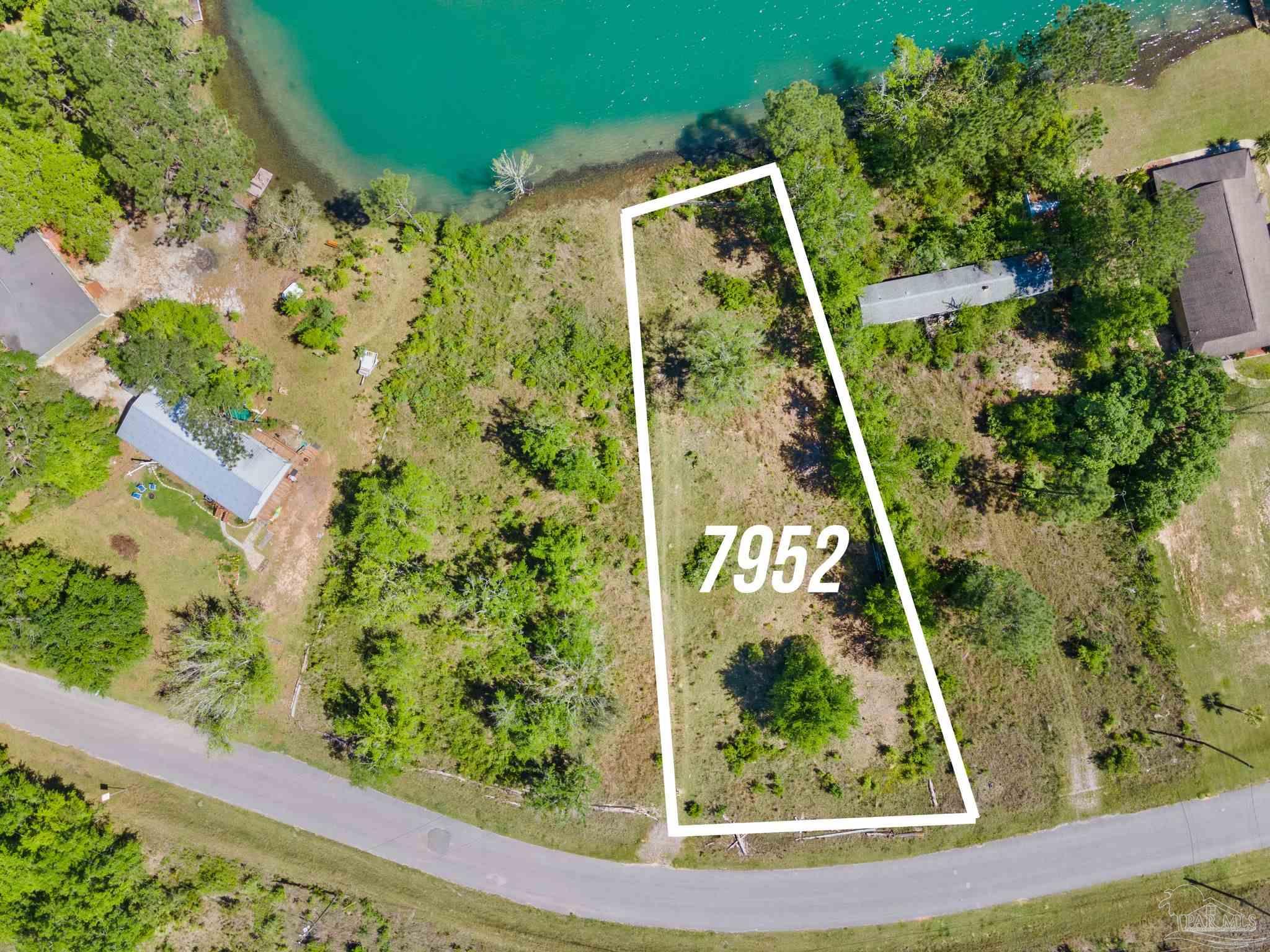7952 Twin Lake Dr