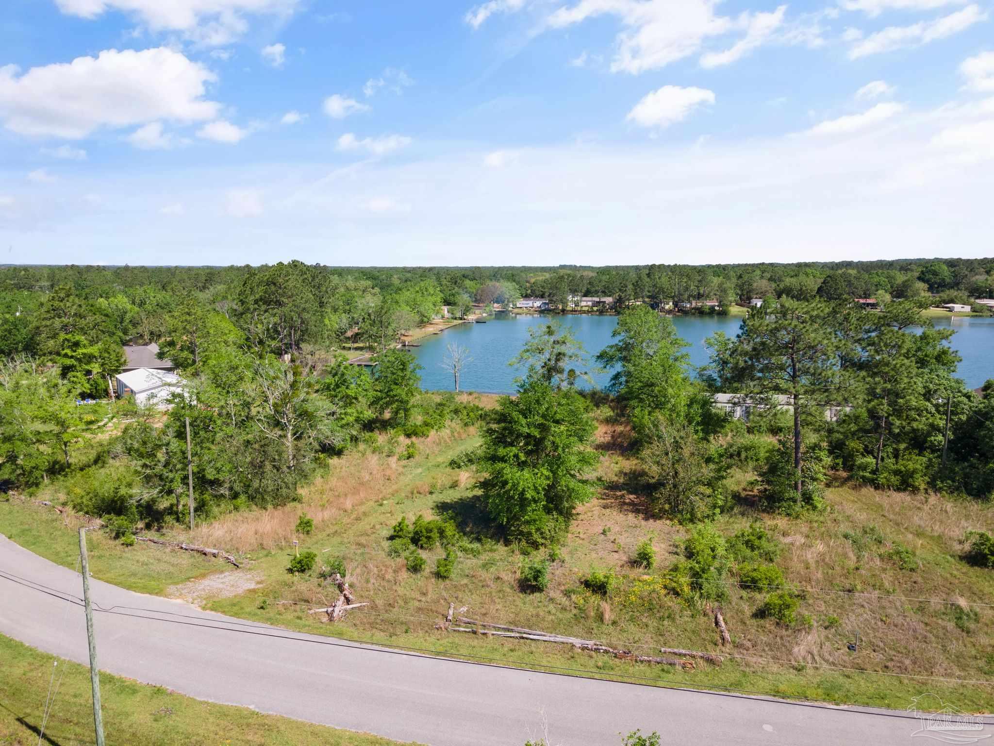 7952 Twin Lake Dr