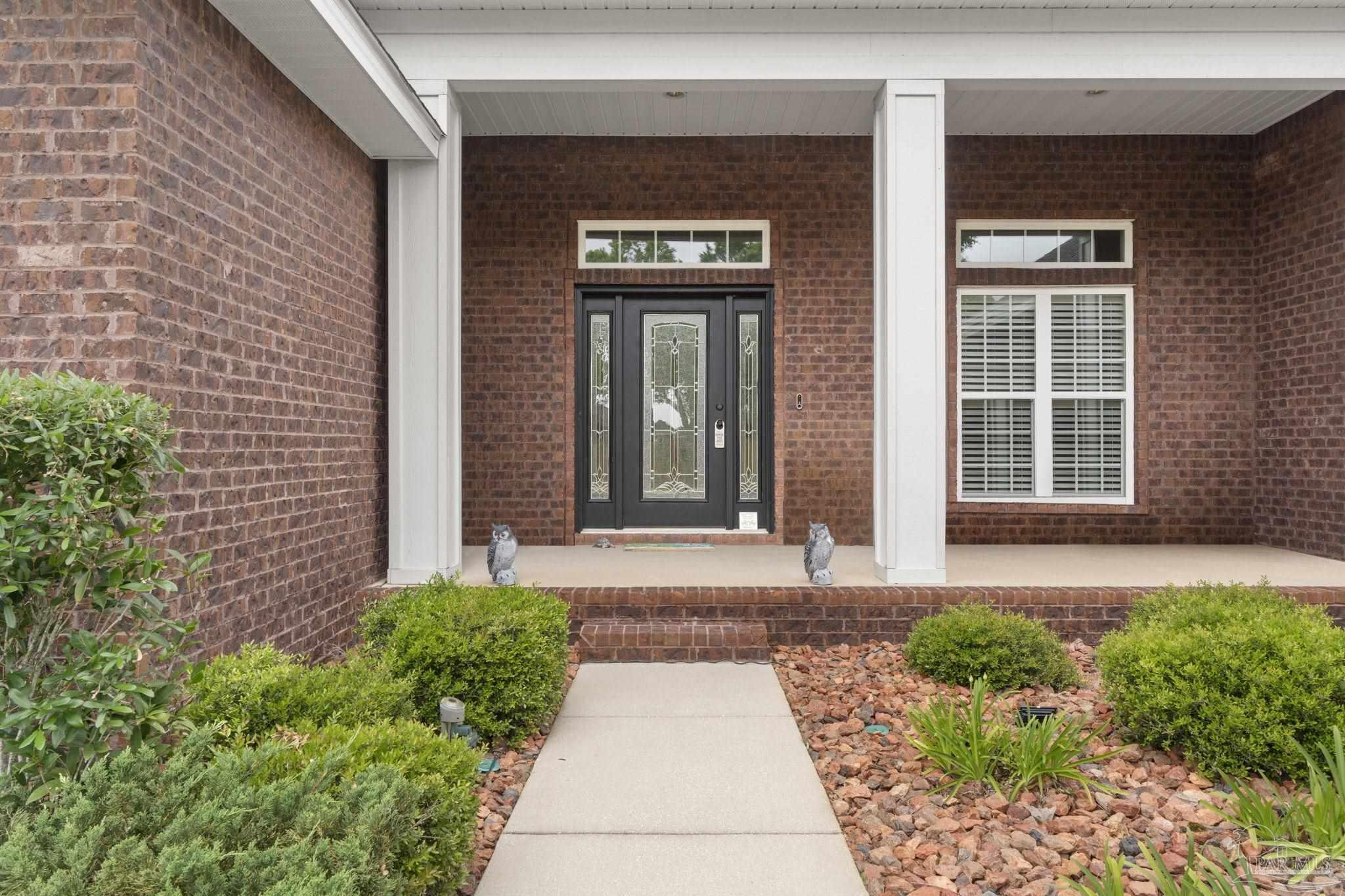 5872 Dahoon Dr