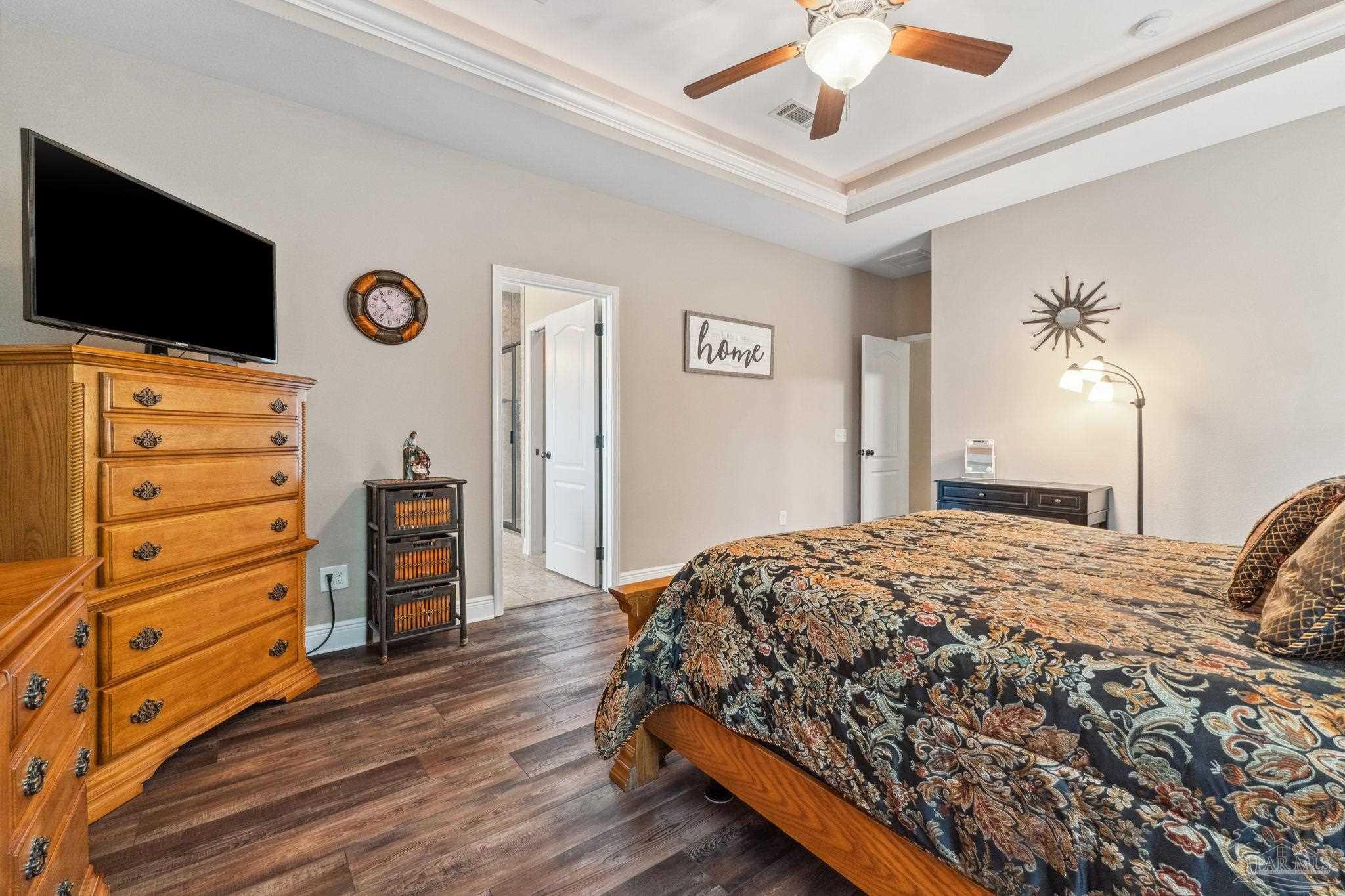 5872 Dahoon Dr