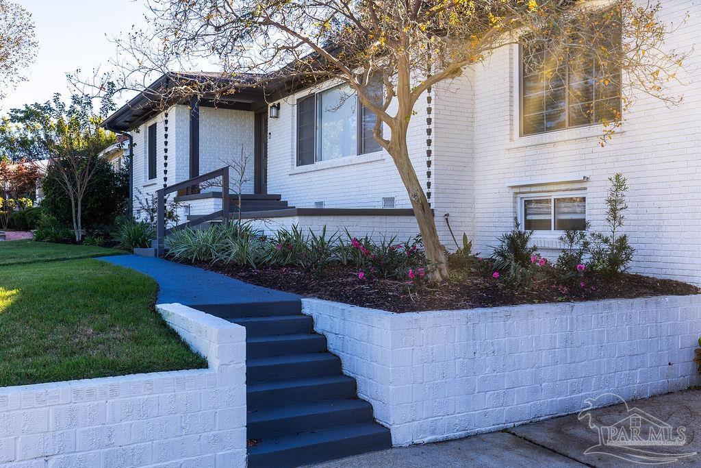2719 Blackshear Ave