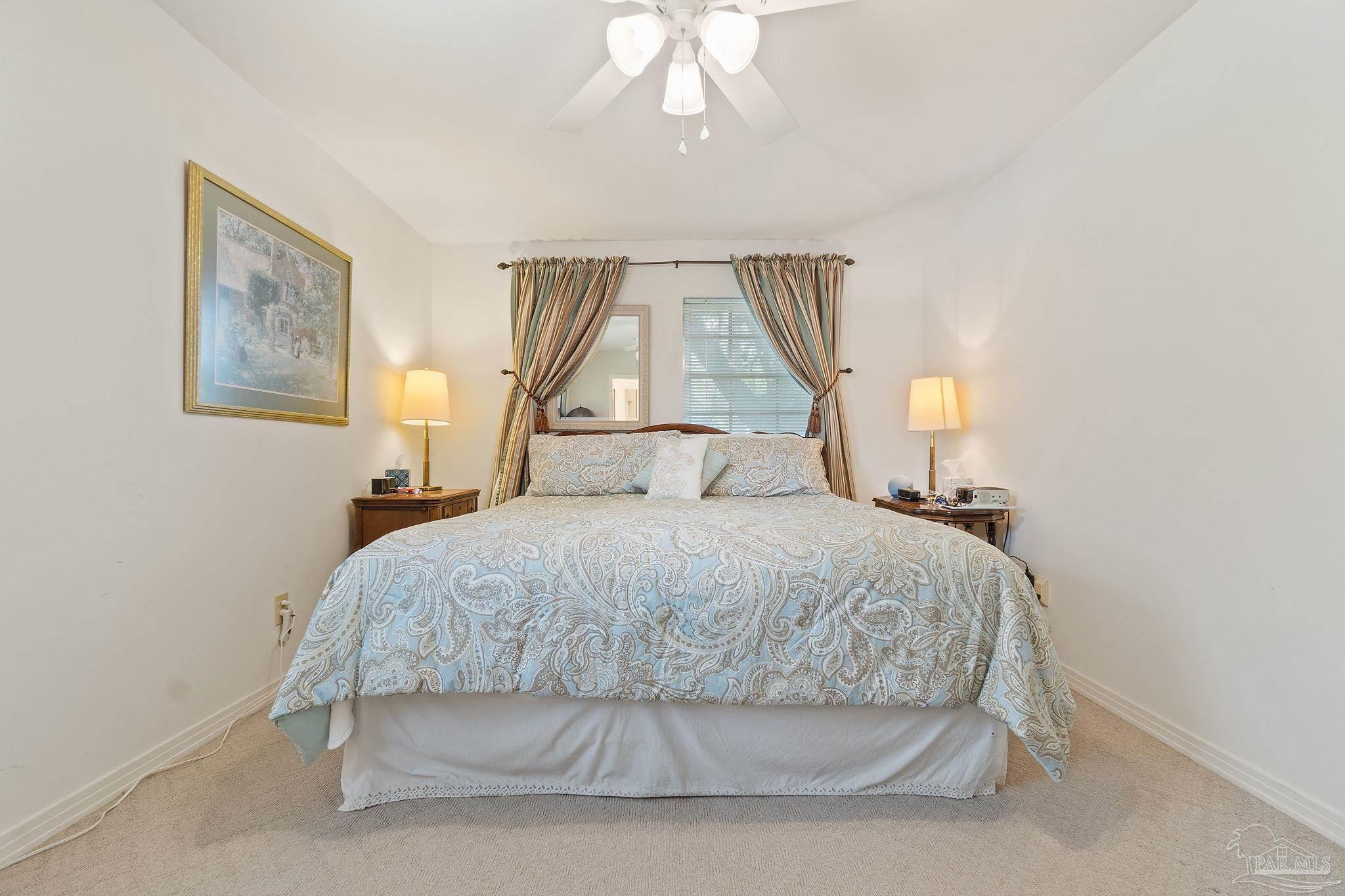 207 Pinetree Dr