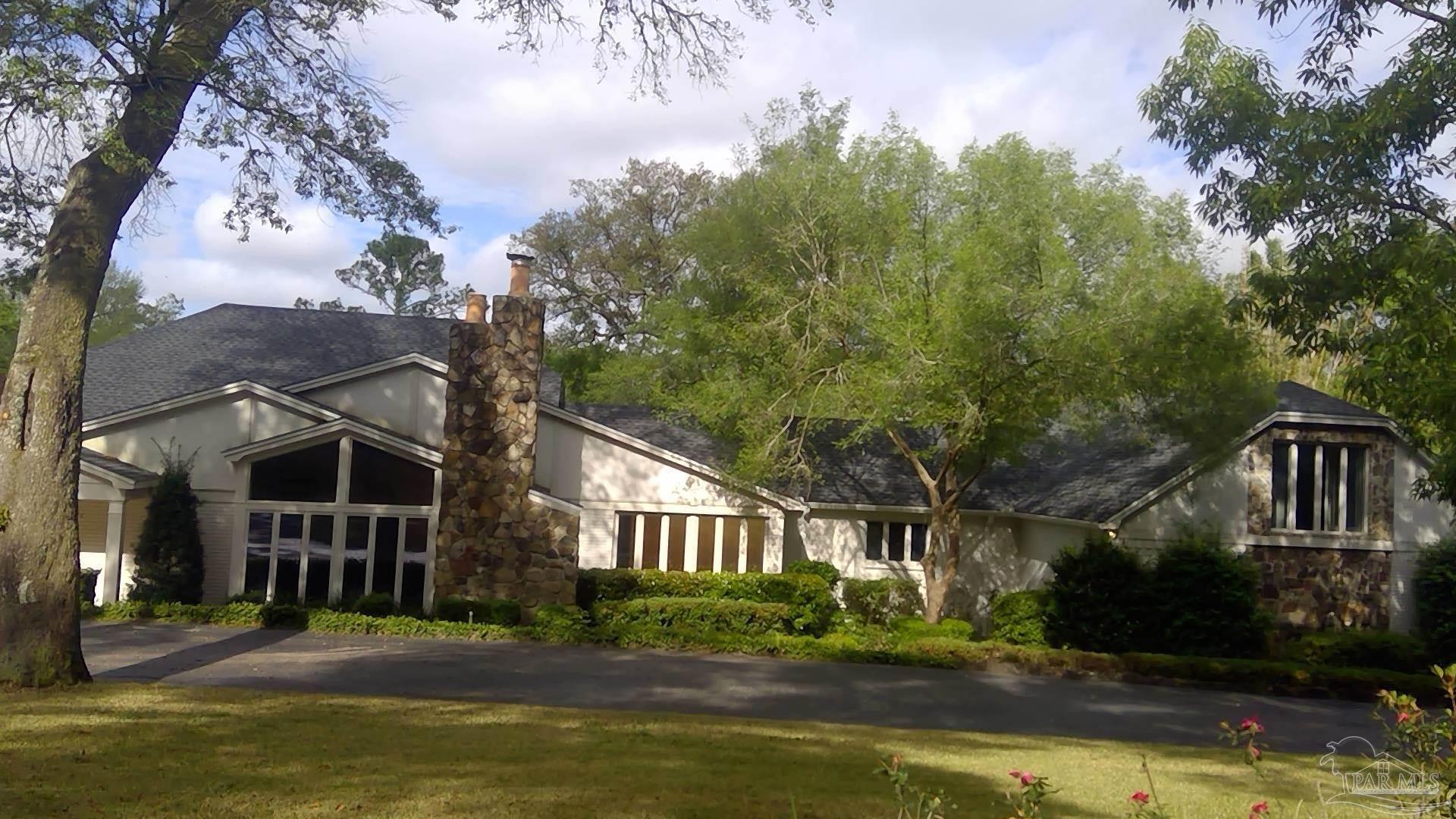 1156 Ellison Dr