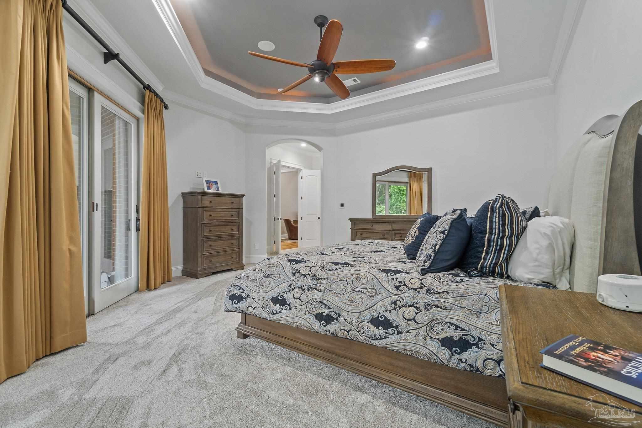 5754 Sparkleberry Ln