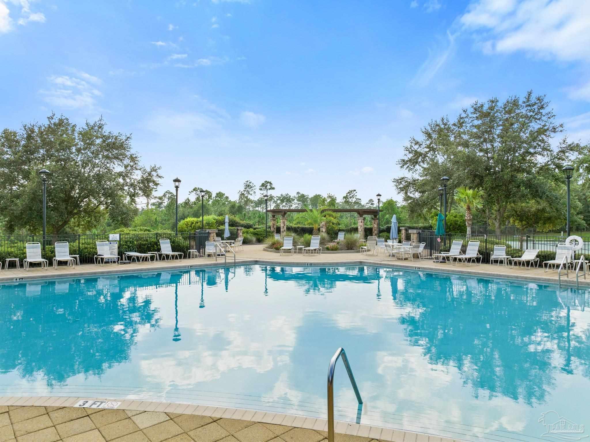 5754 Sparkleberry Ln