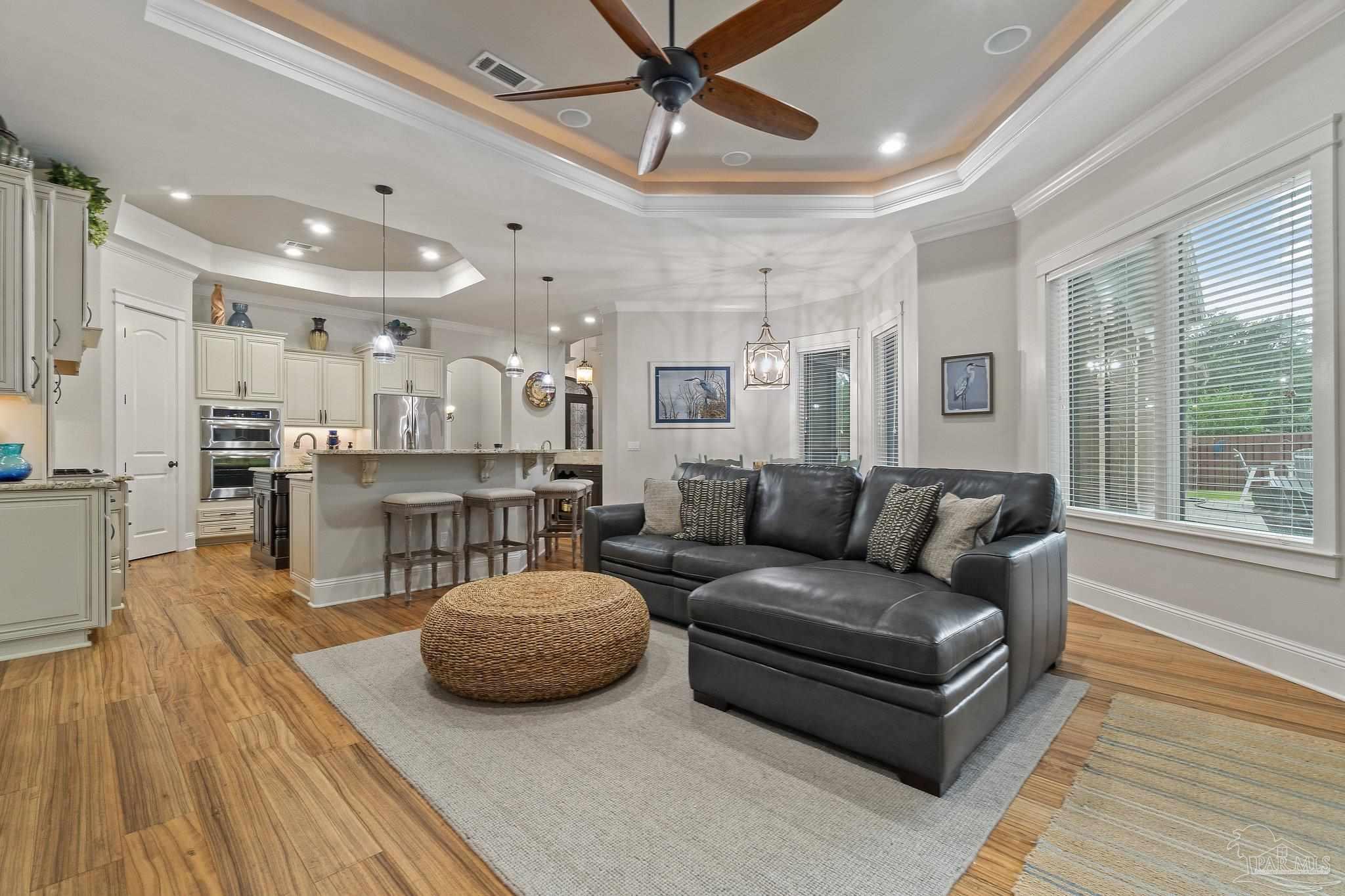 5754 Sparkleberry Ln