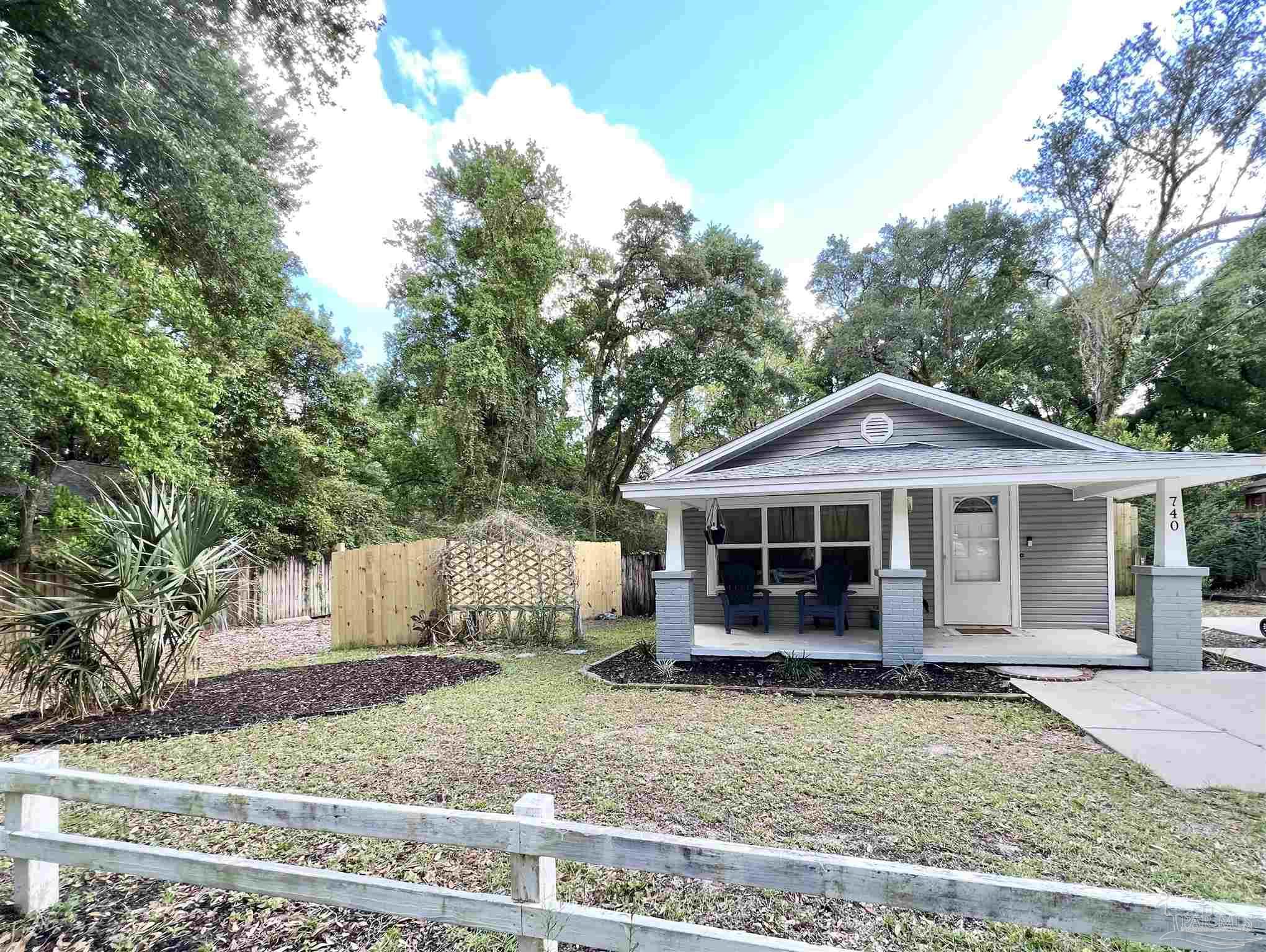 740 Gordon Ave