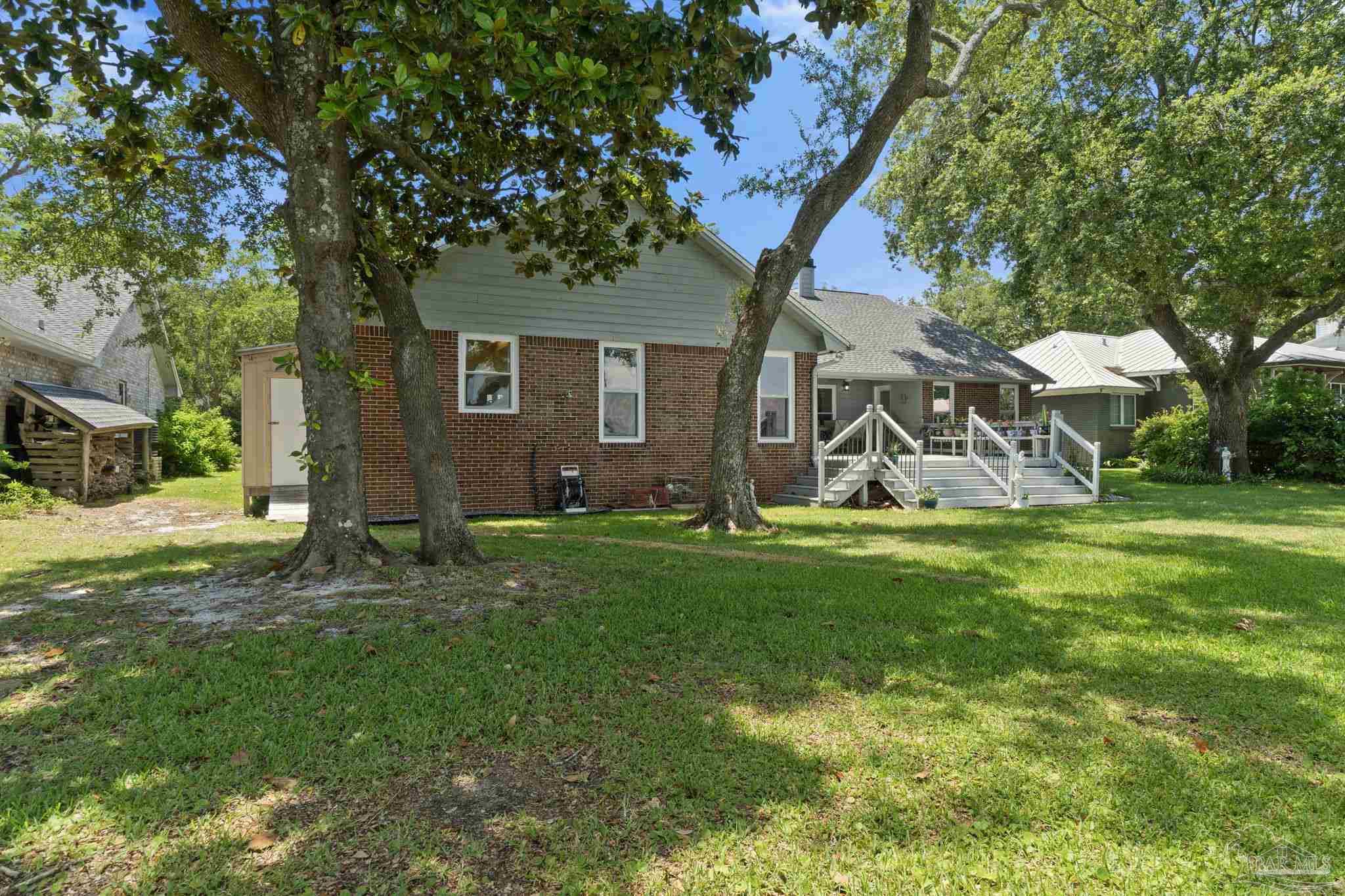 2734 Sunrunner Ln