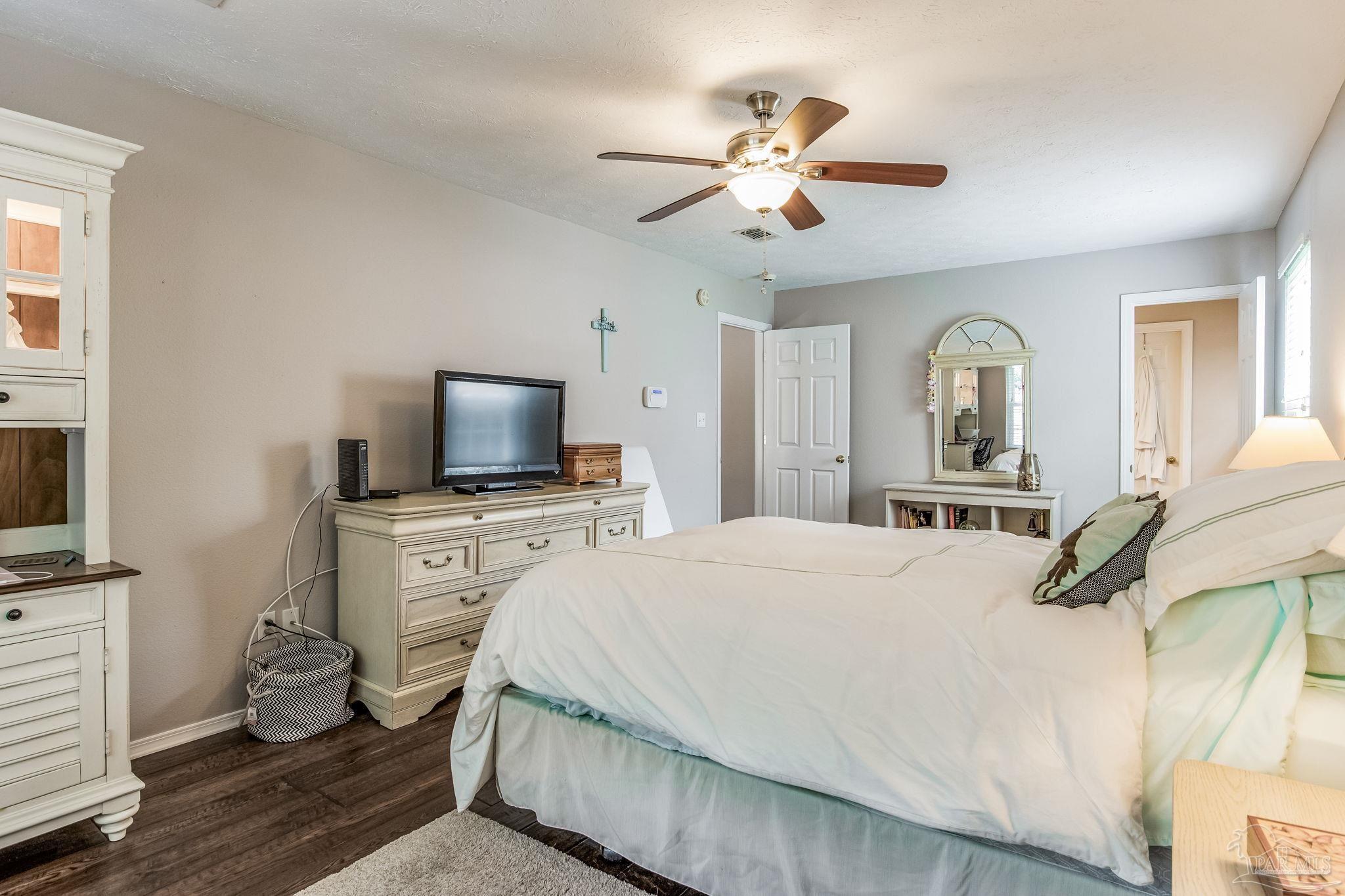 105 Mirabelle Cir