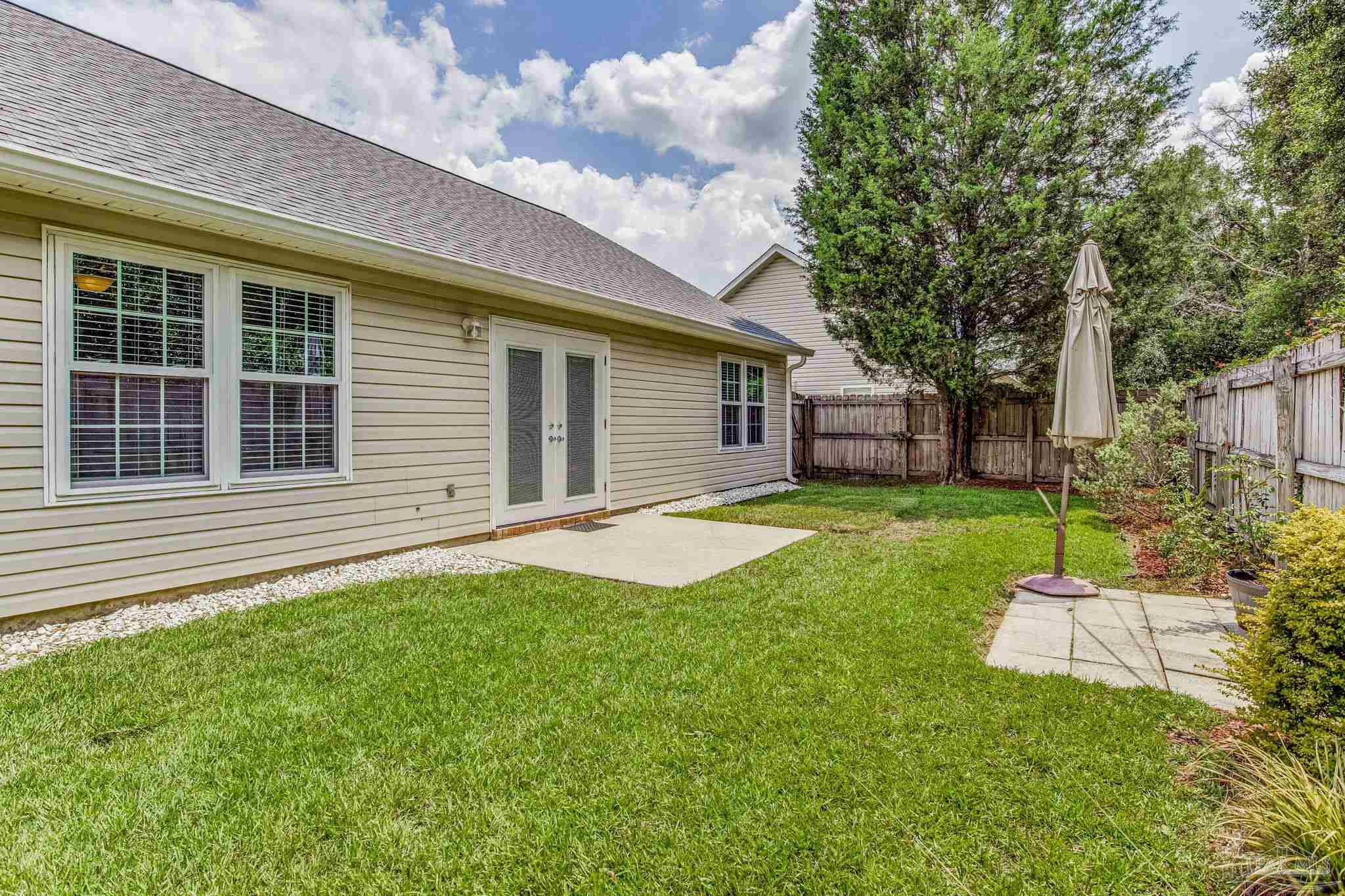 105 Mirabelle Cir