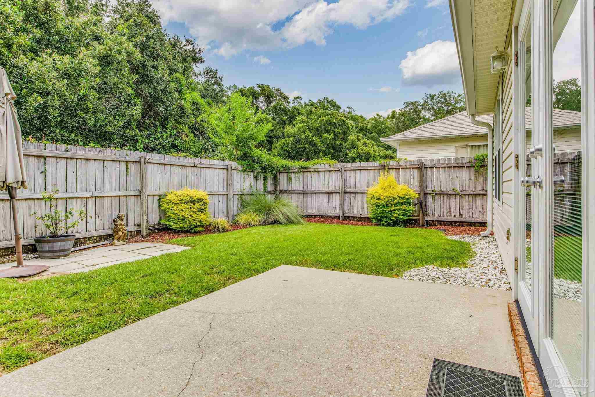 105 Mirabelle Cir