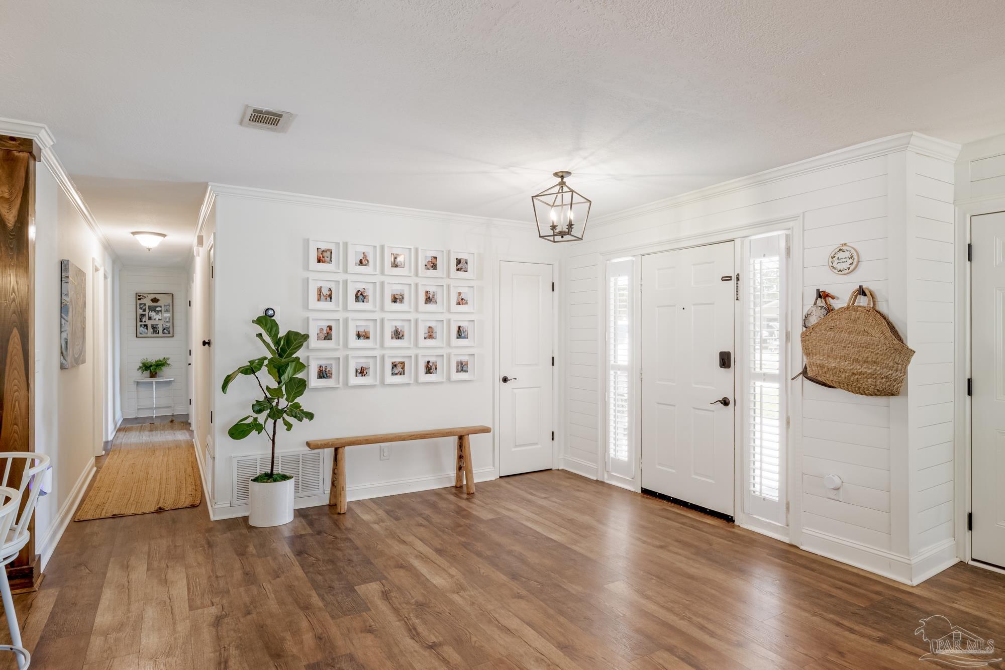 1019 Villa Venyce Ct