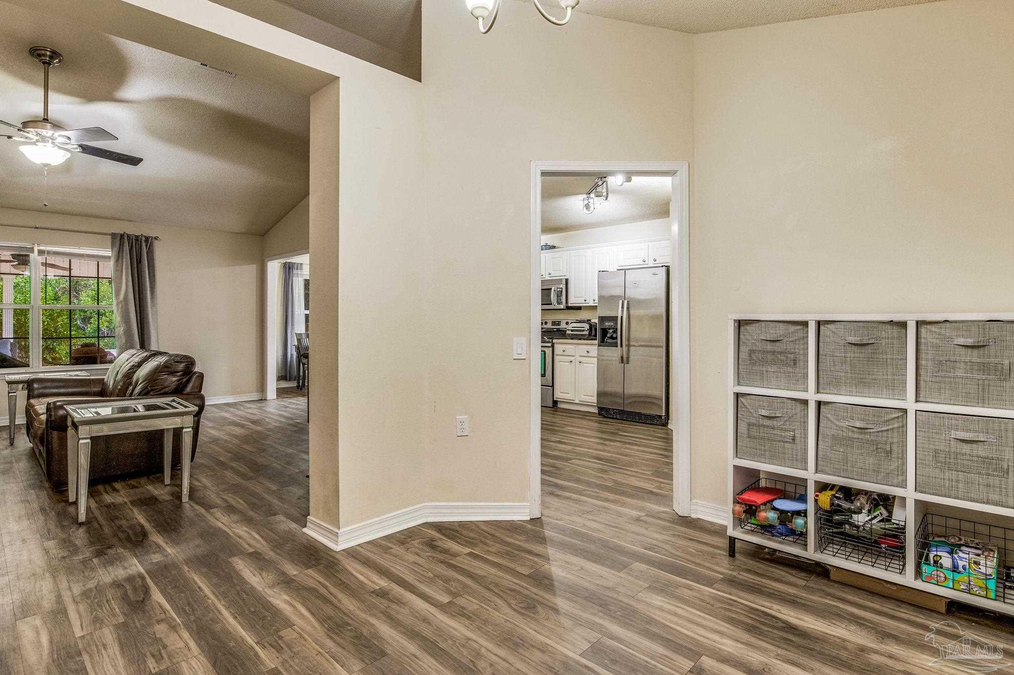 1049 Brownfield Rd
