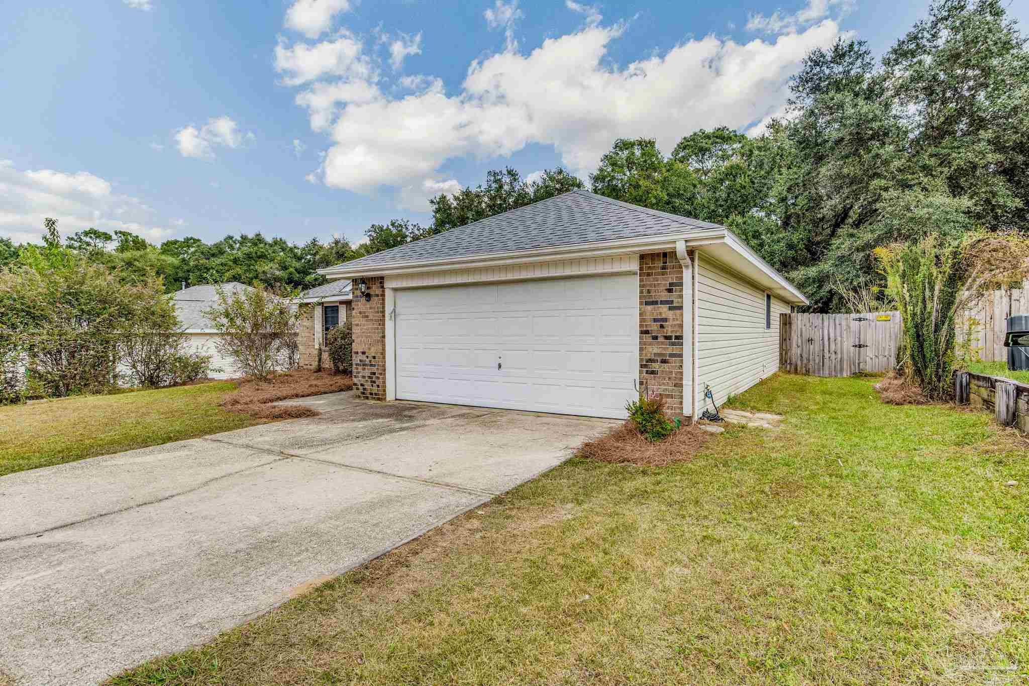 1049 Brownfield Rd
