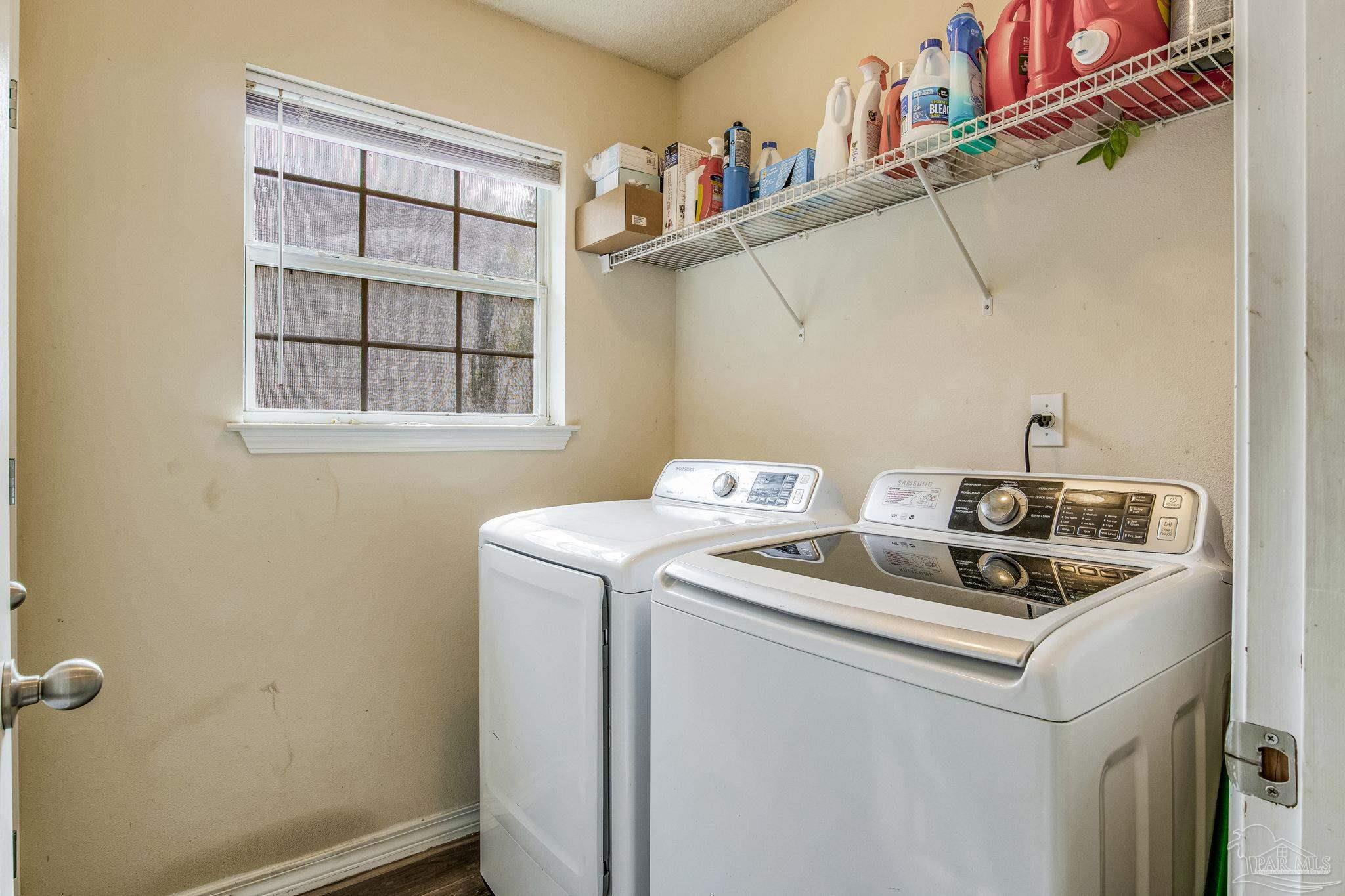 1049 Brownfield Rd