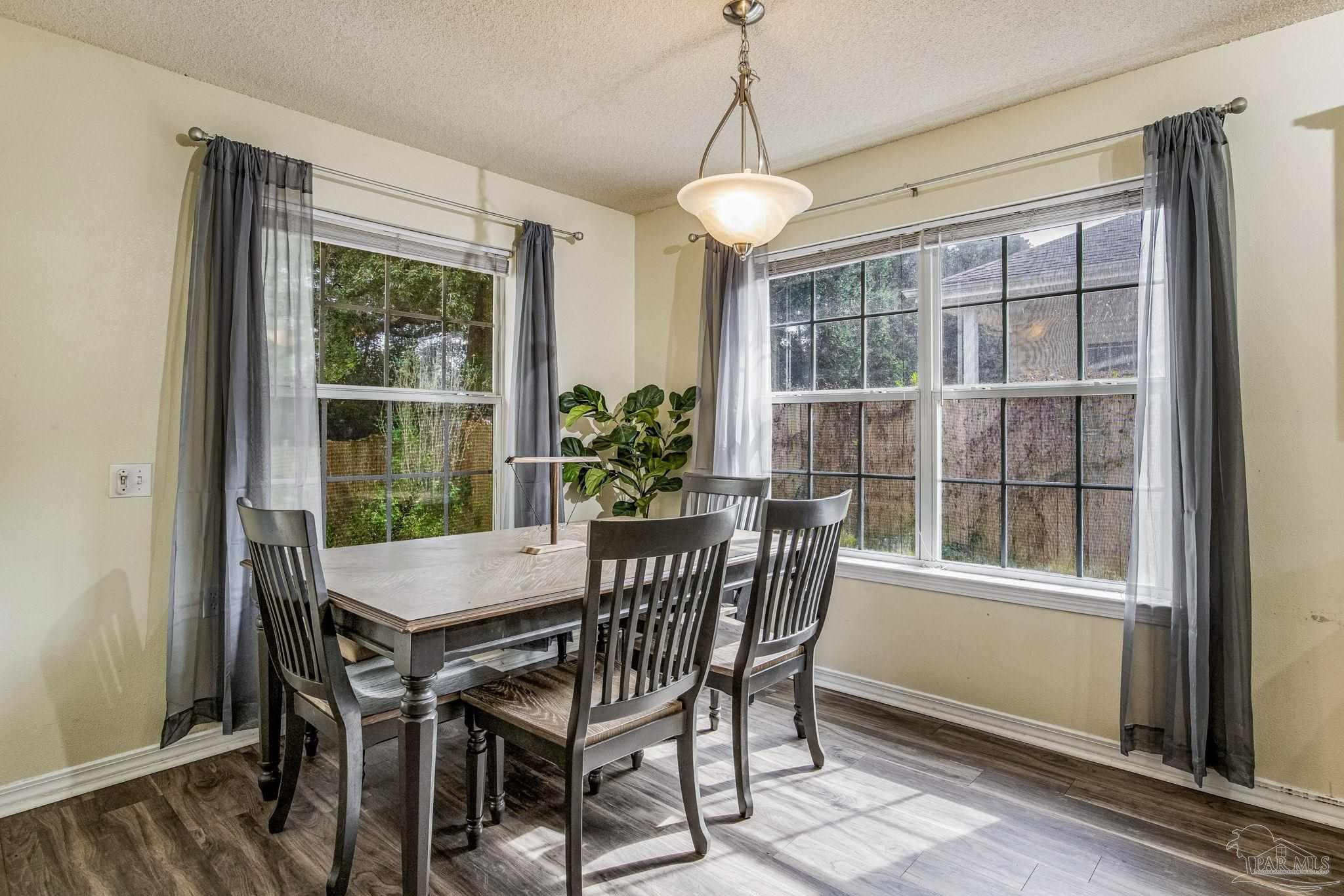 1049 Brownfield Rd