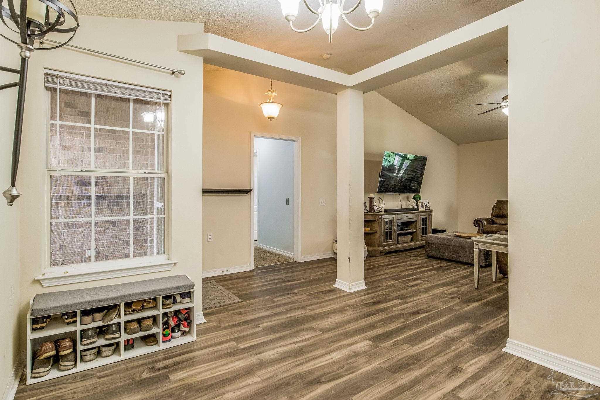 1049 Brownfield Rd