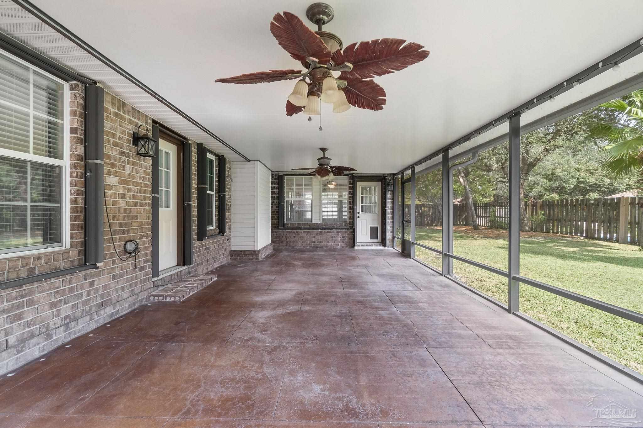1218 Brad Thomas Dr