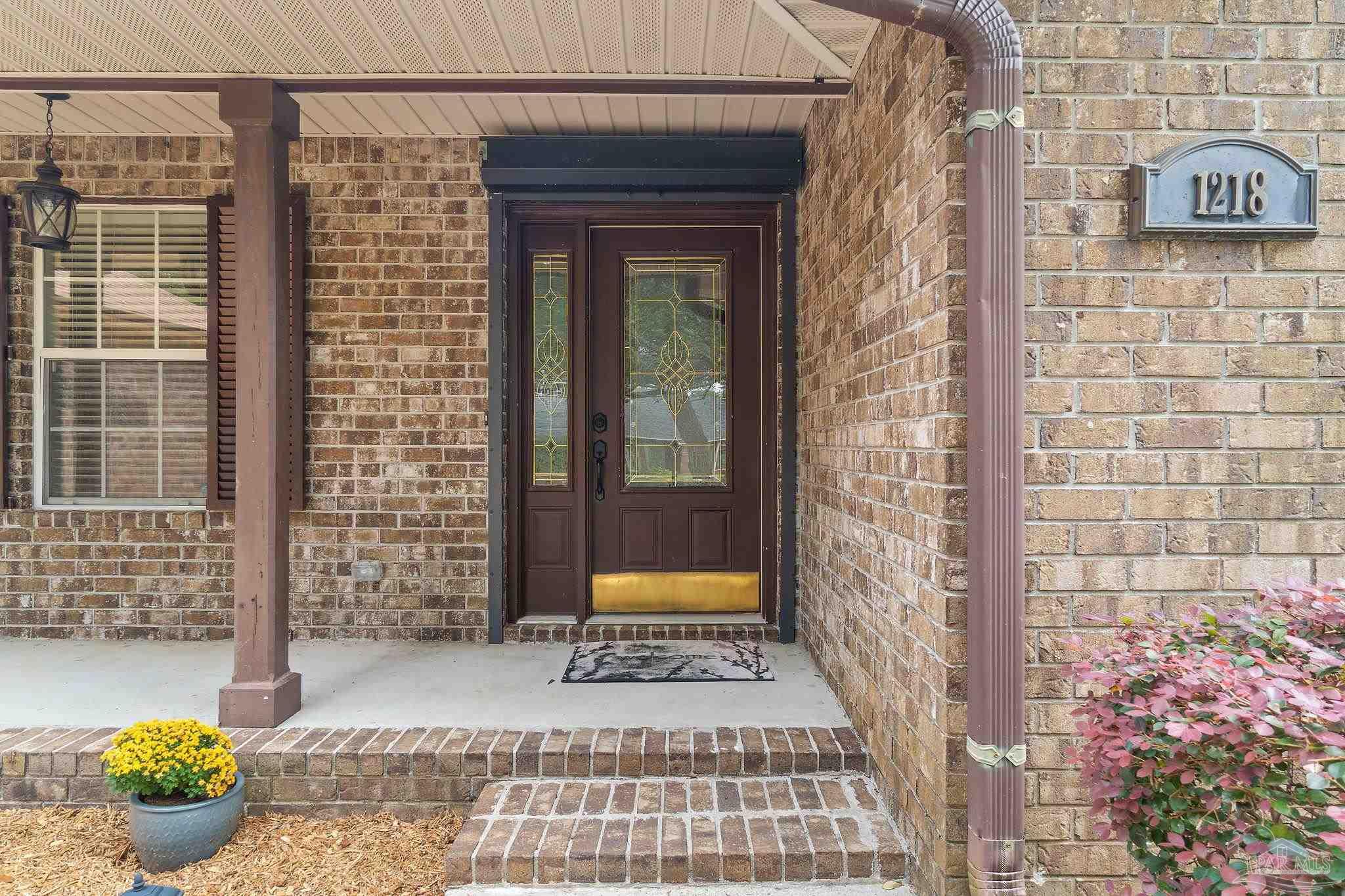 1218 Brad Thomas Dr