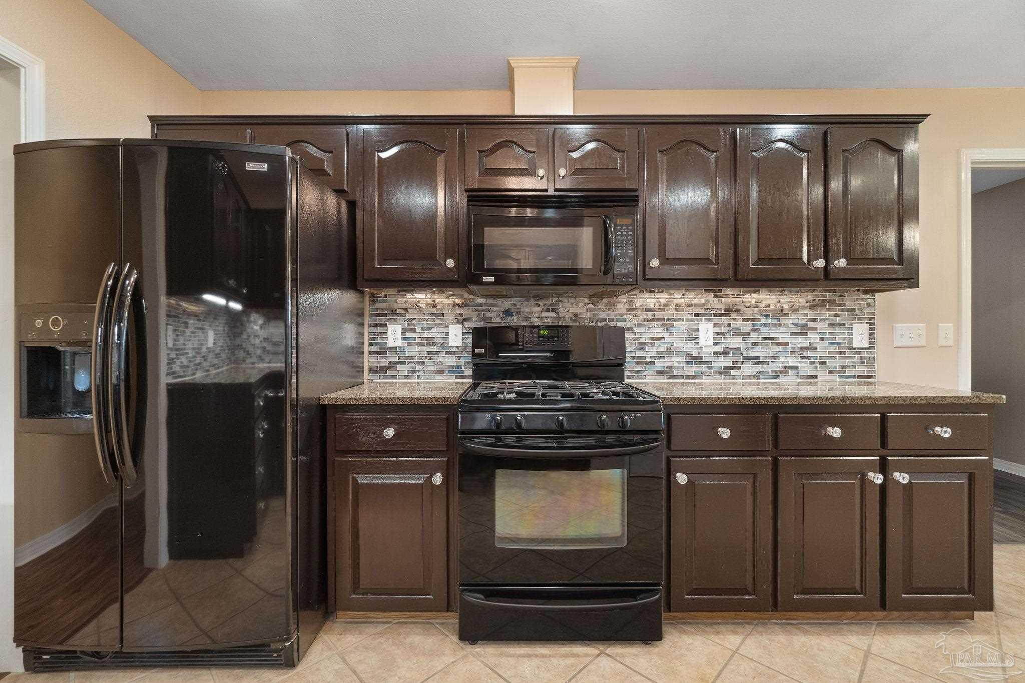 1218 Brad Thomas Dr