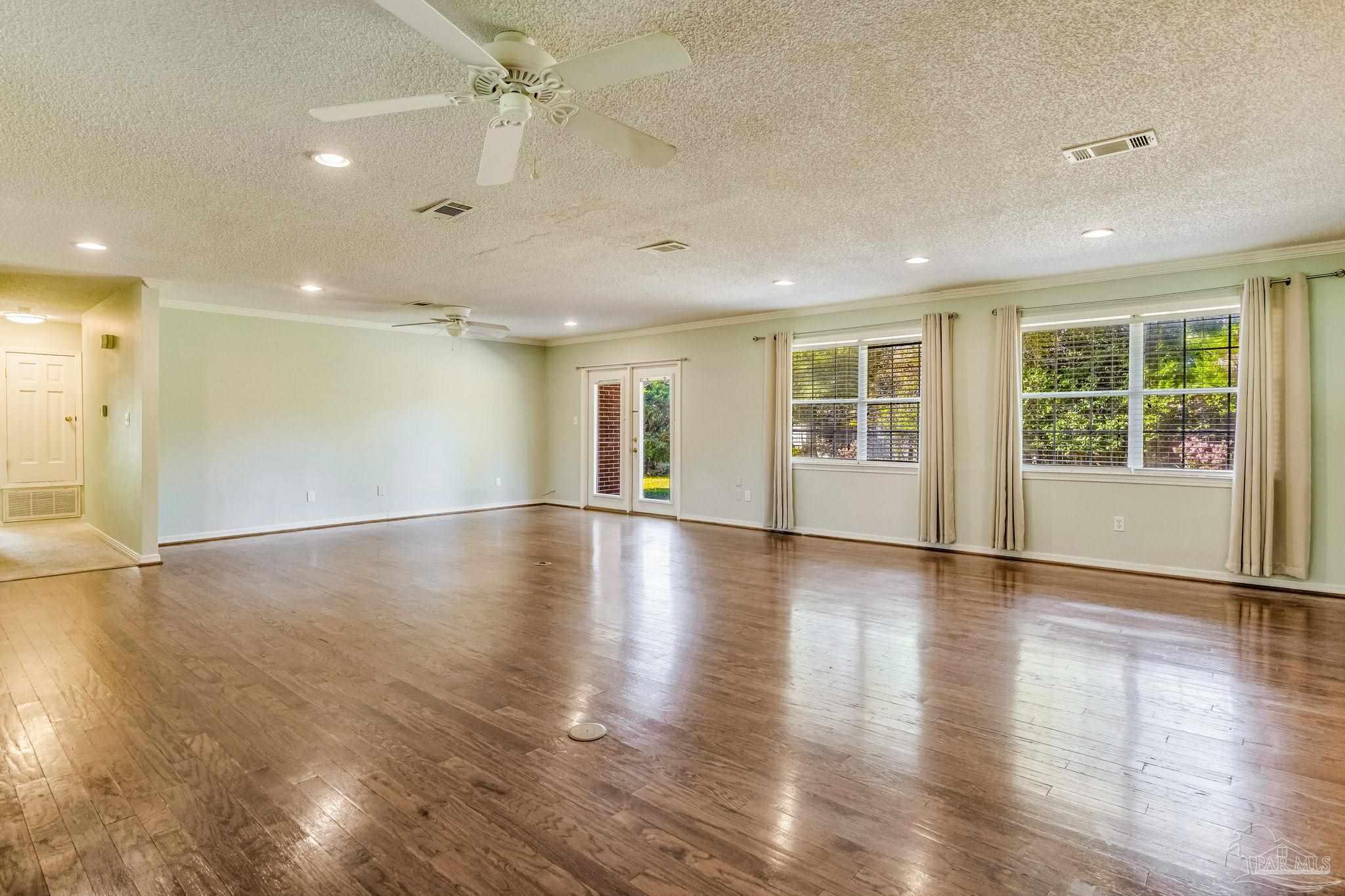 4191 Westfield Rd