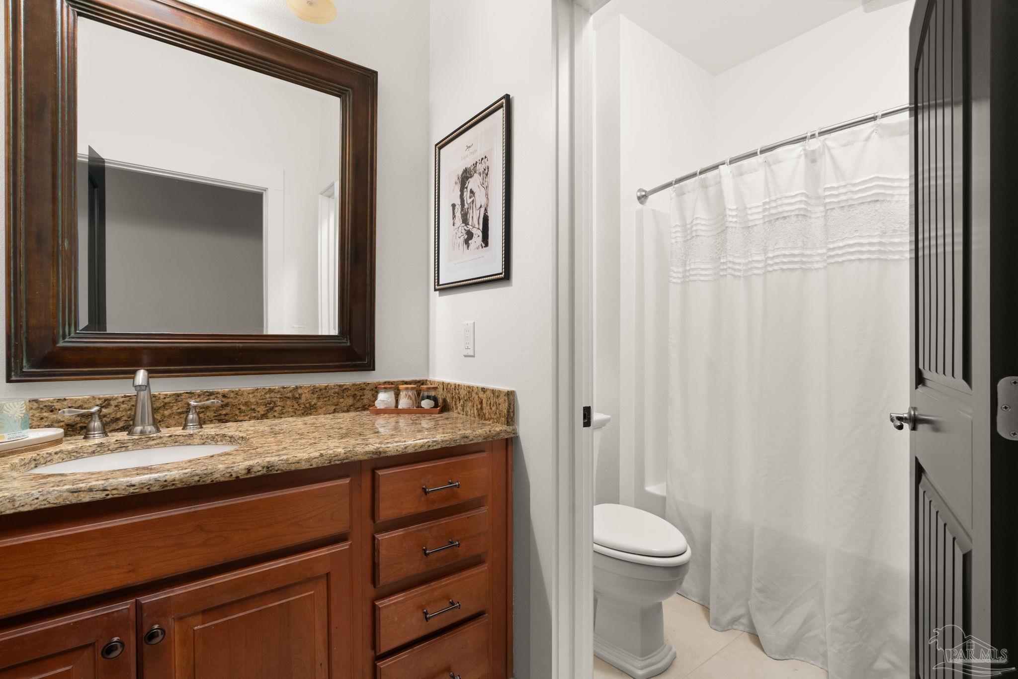 8402 Foxtail Loop