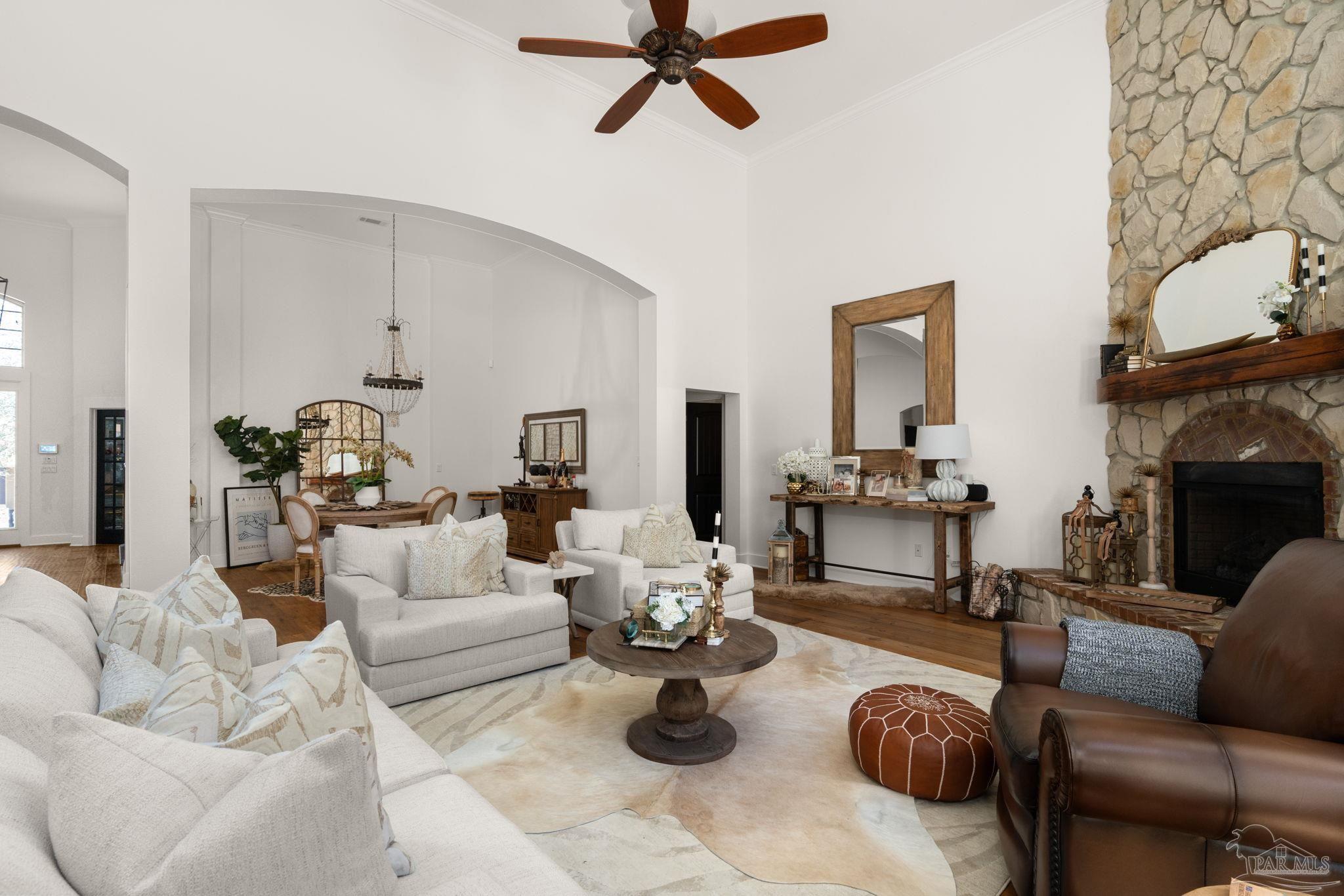 8402 Foxtail Loop