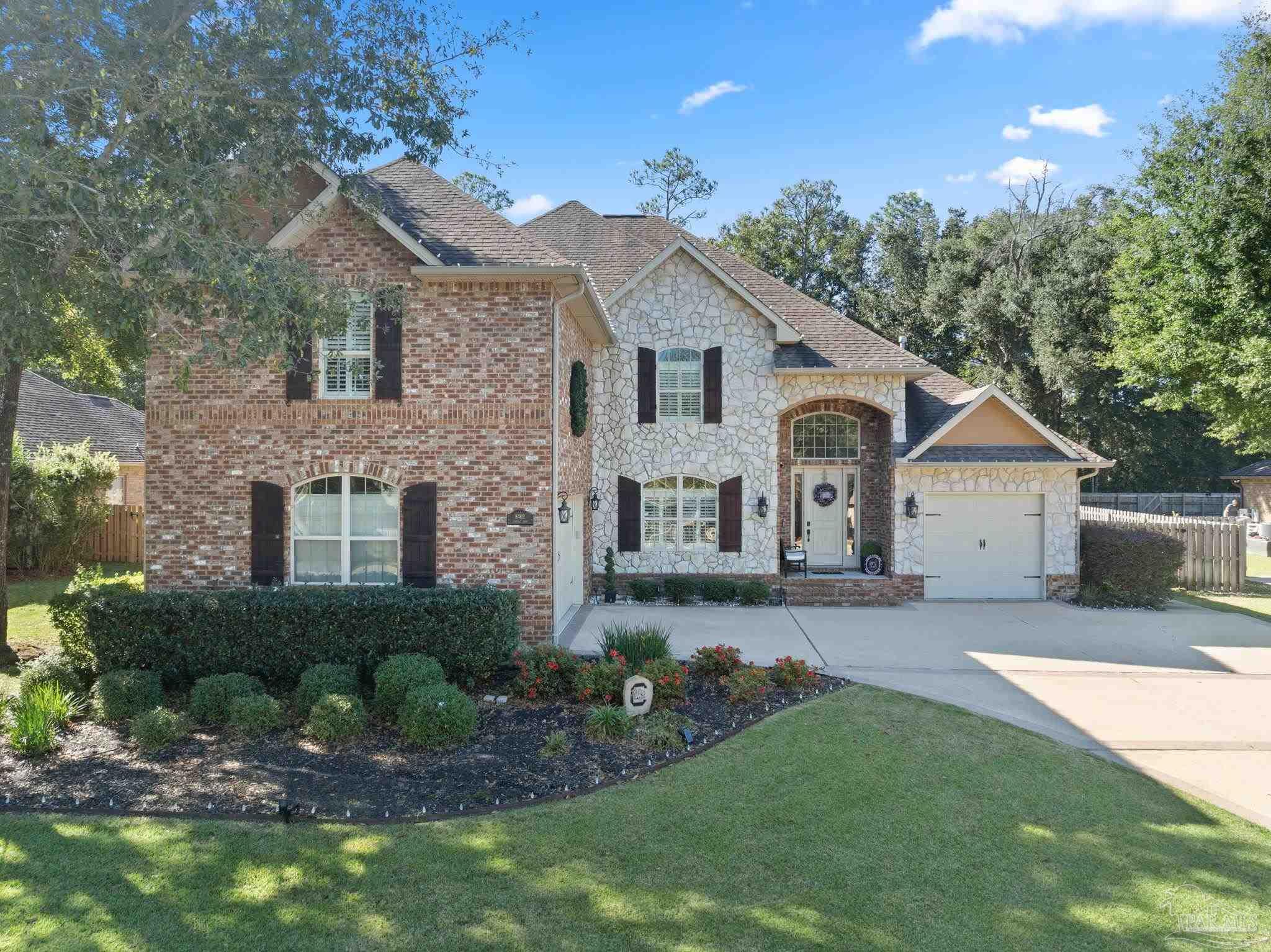 8402 Foxtail Loop