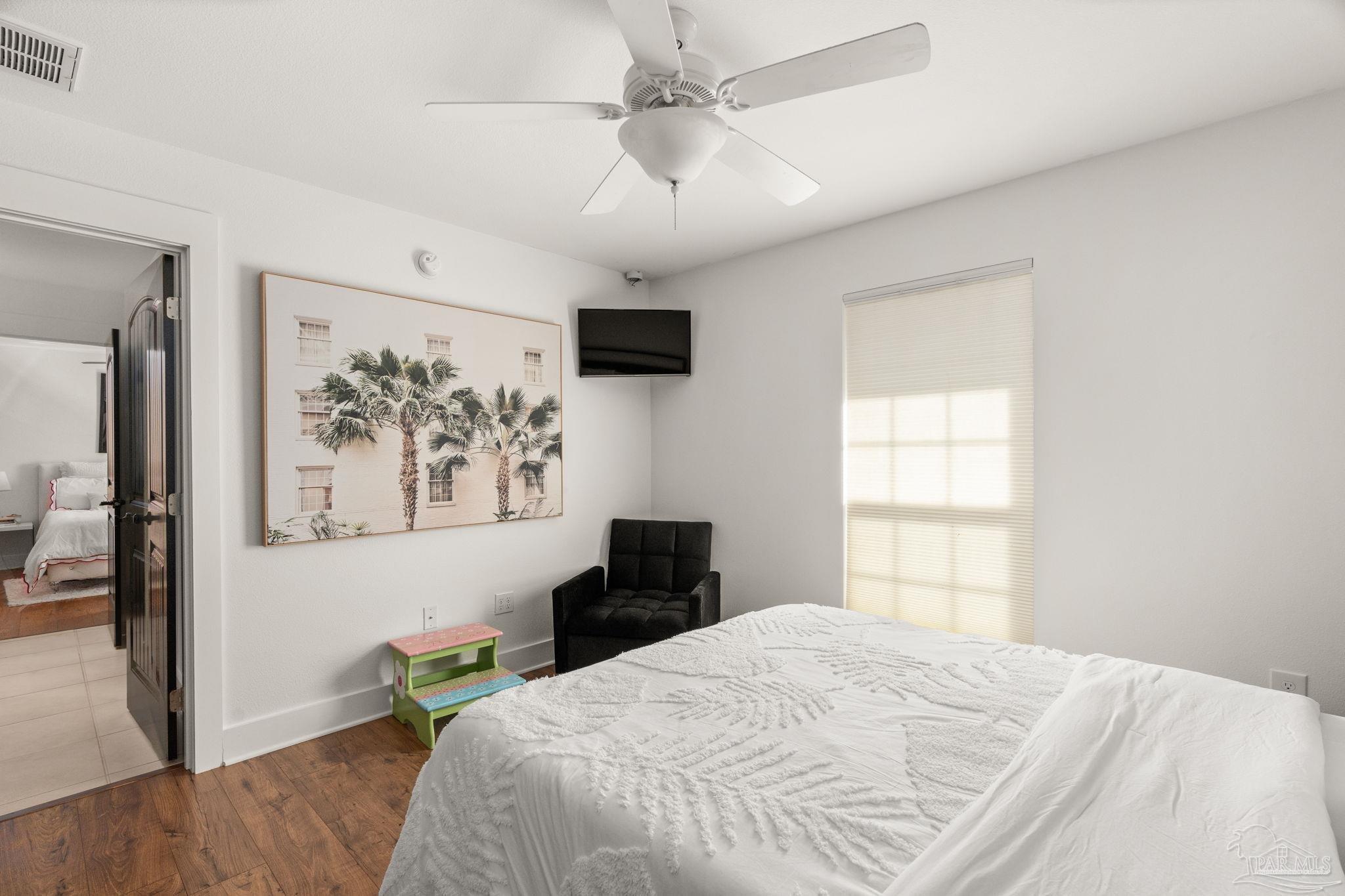 8402 Foxtail Loop