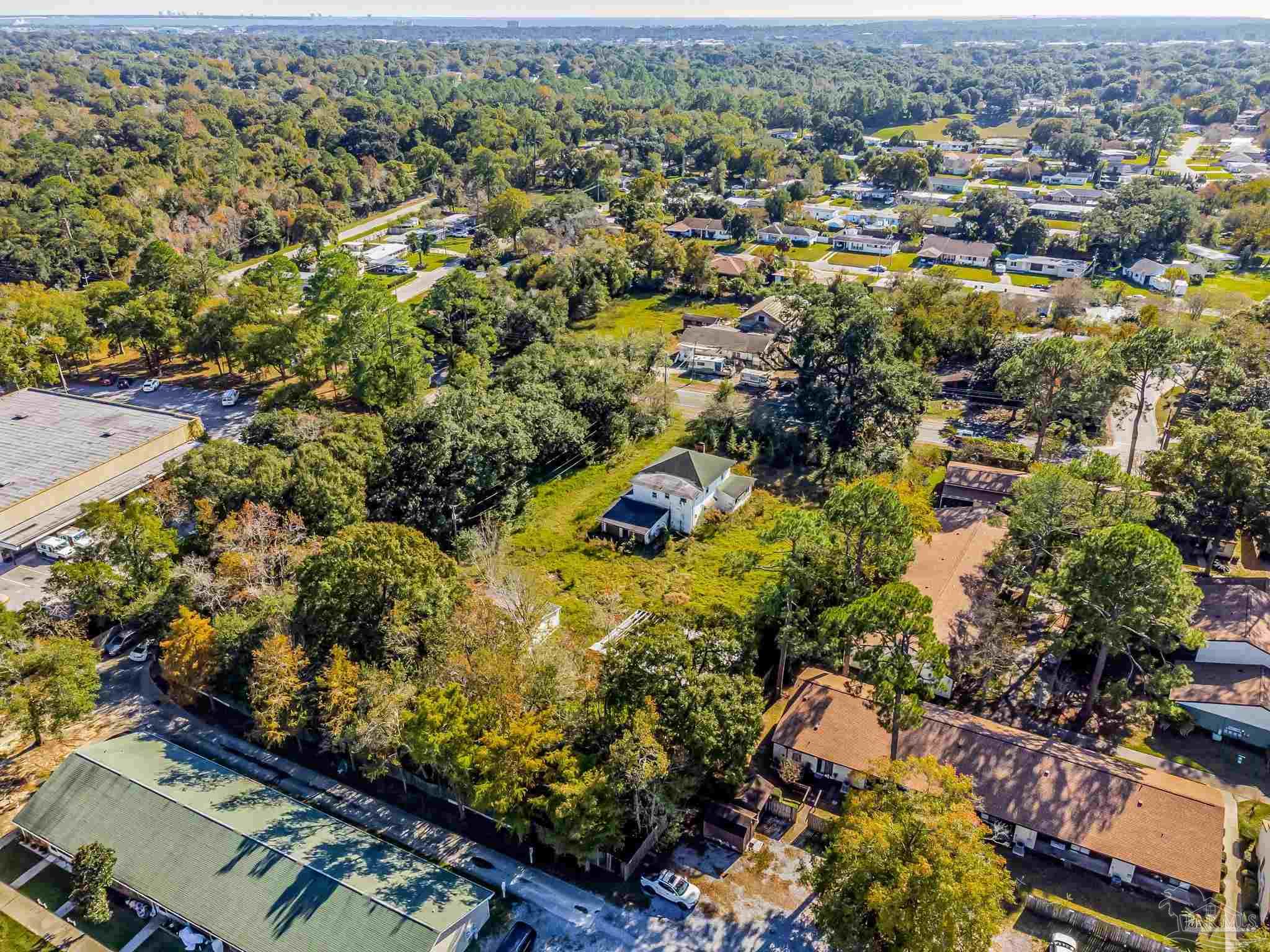 5304 Lillian Hwy