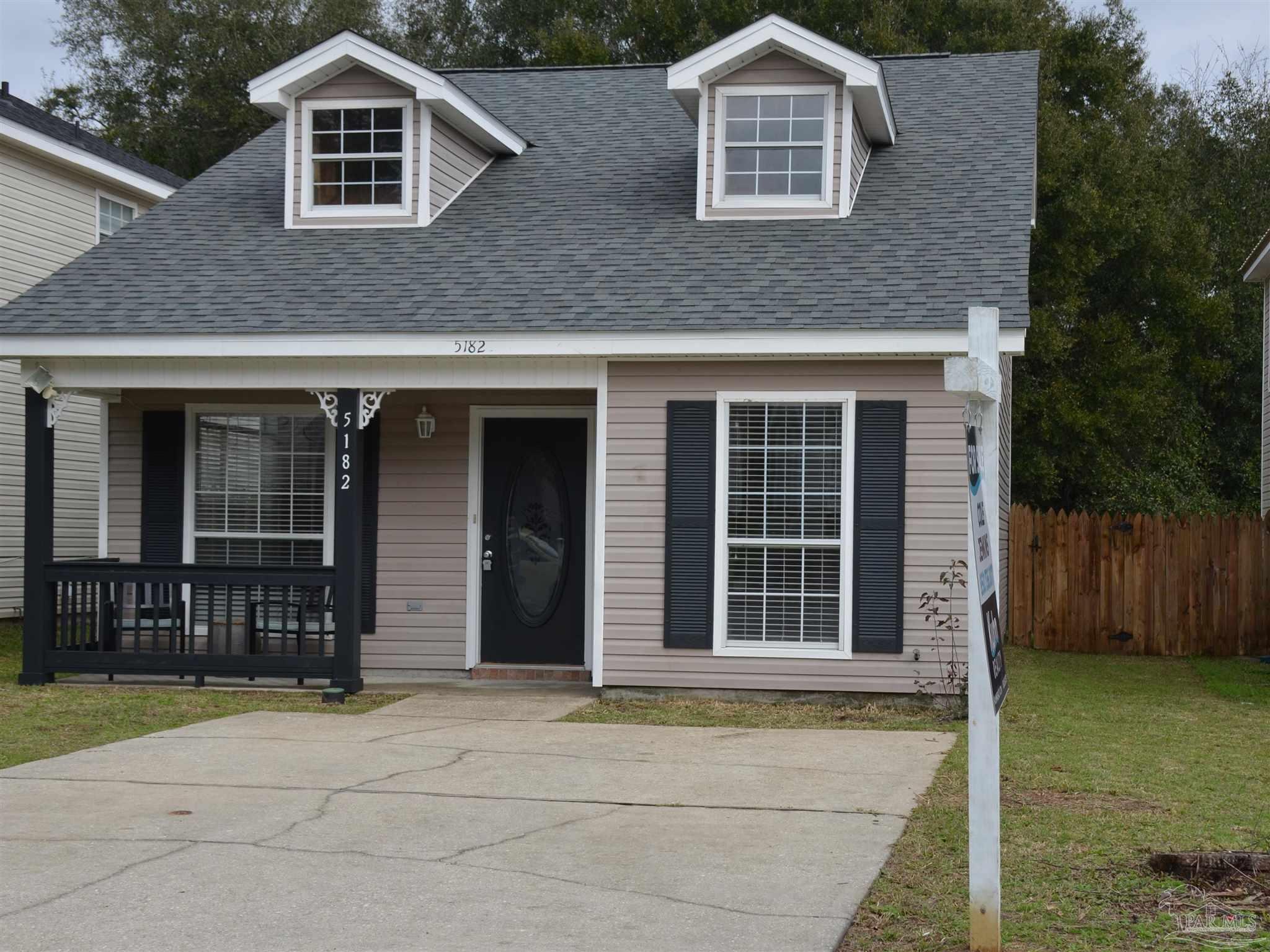 5182 Victoria Dr