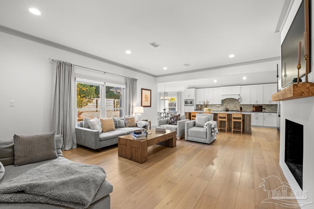 328 Andrew Jackson Trl