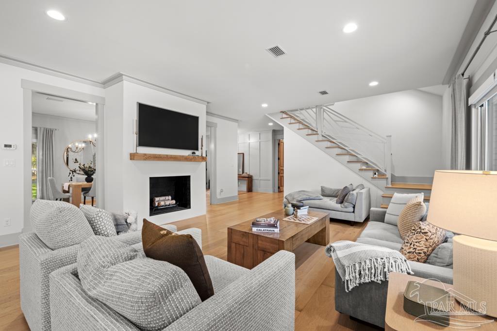 328 Andrew Jackson Trl