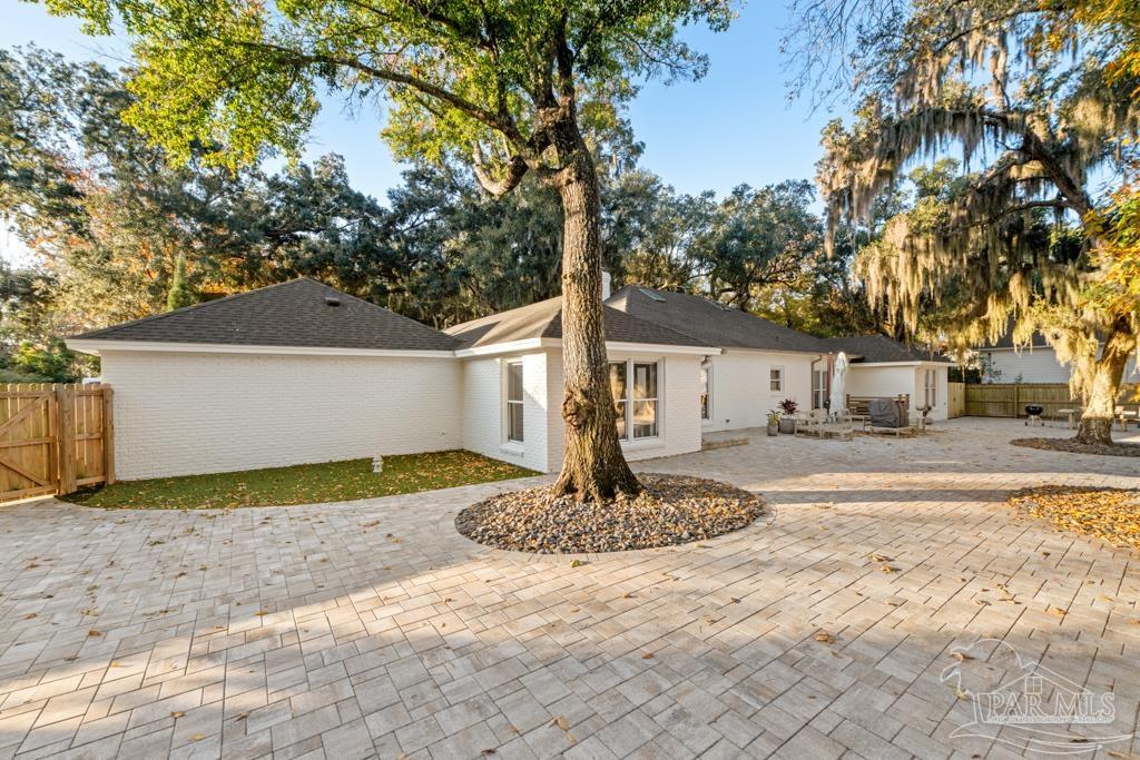 328 Andrew Jackson Trl