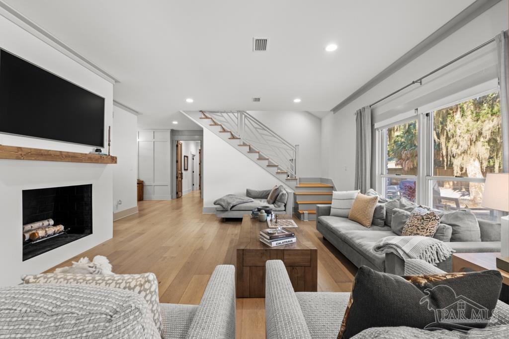 328 Andrew Jackson Trl