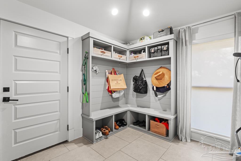 328 Andrew Jackson Trl