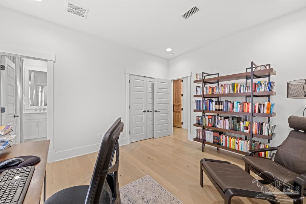 328 Andrew Jackson Trl