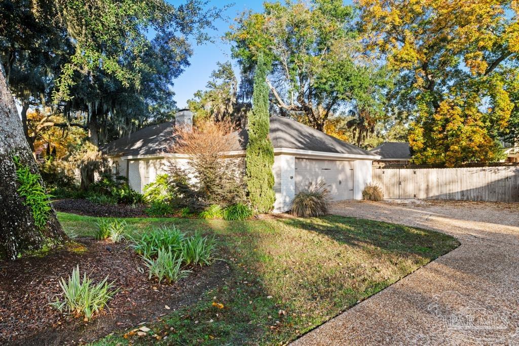 328 Andrew Jackson Trl