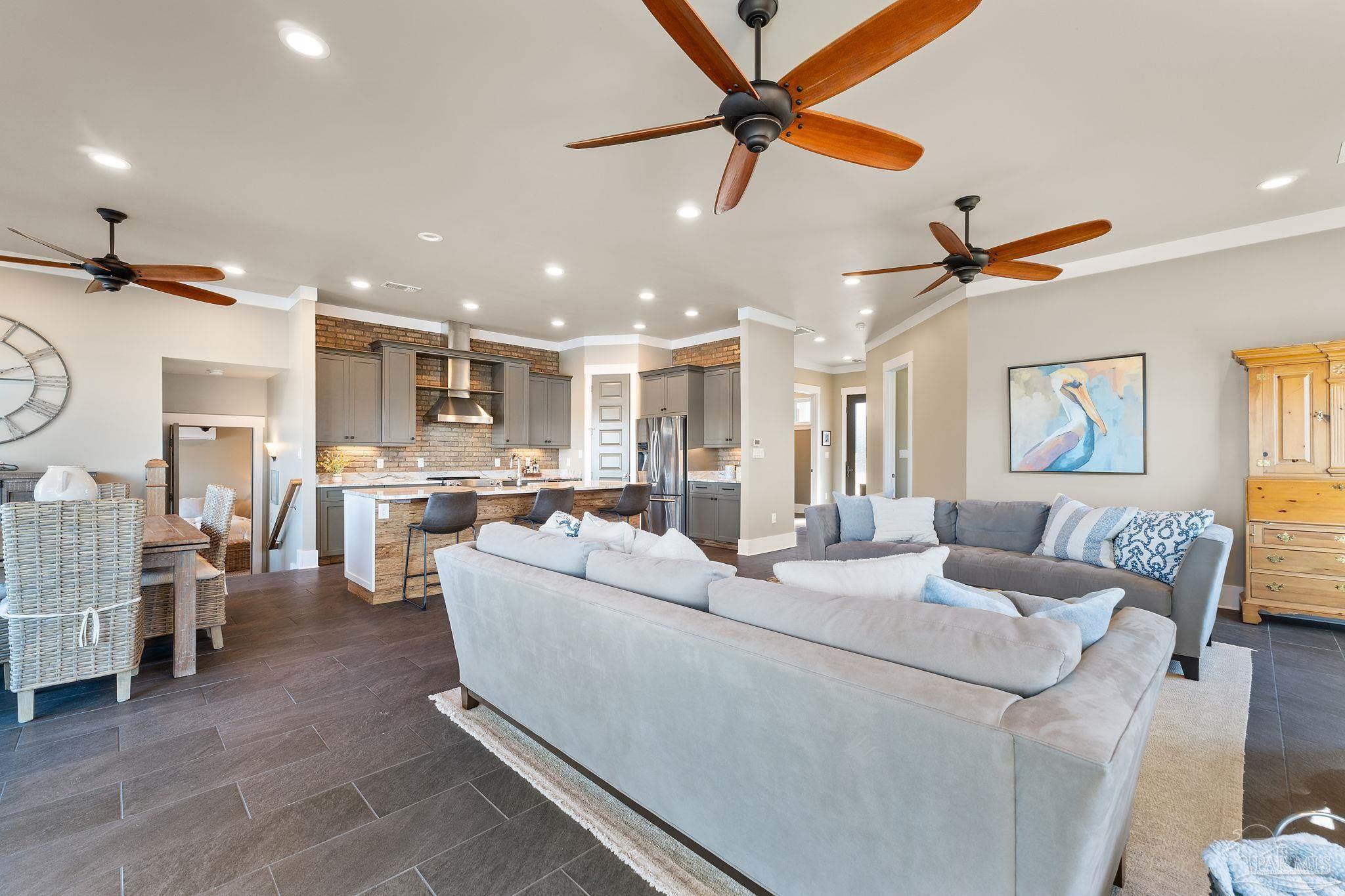 11707 Chanticleer Ct