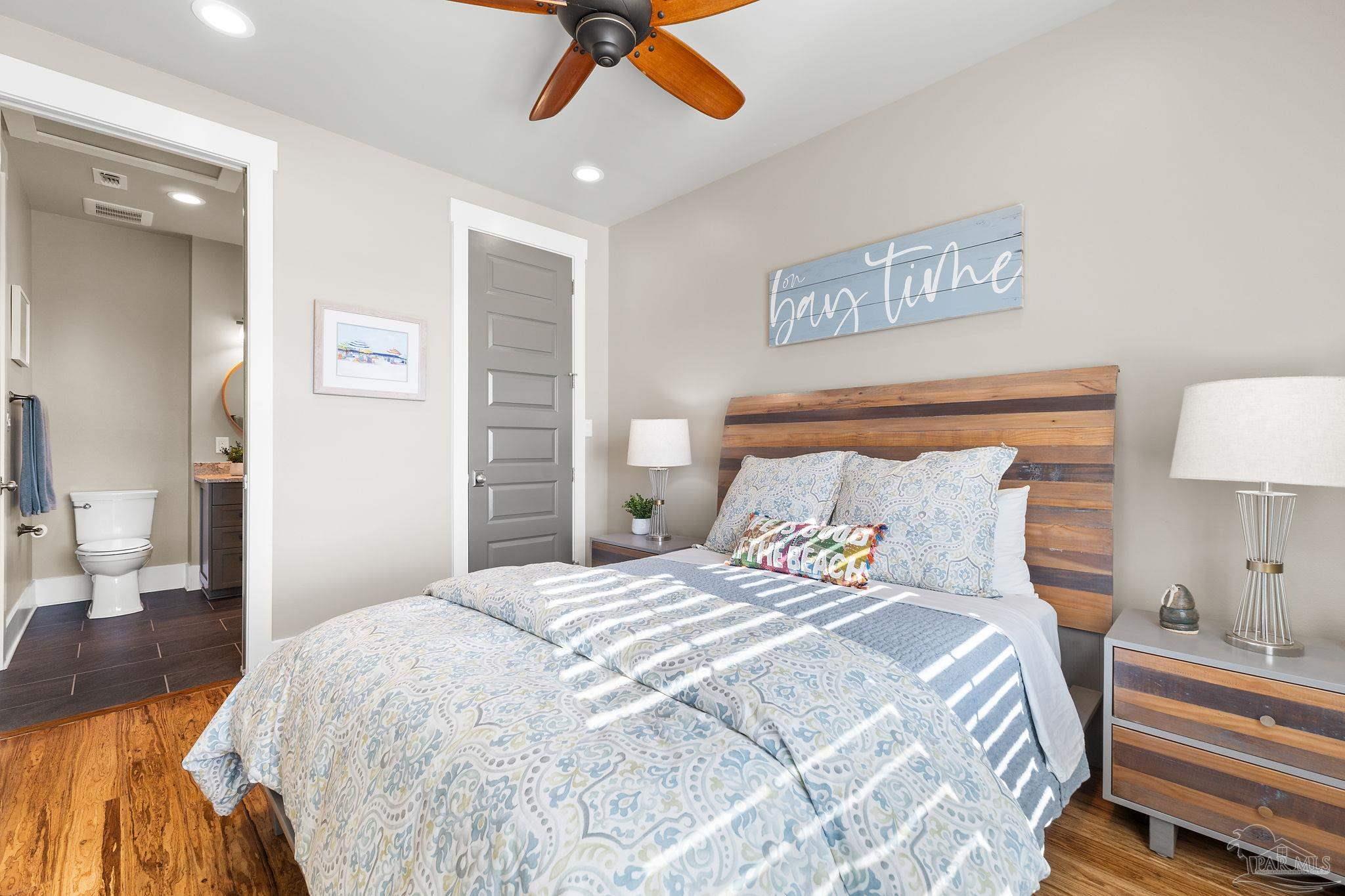 11707 Chanticleer Ct