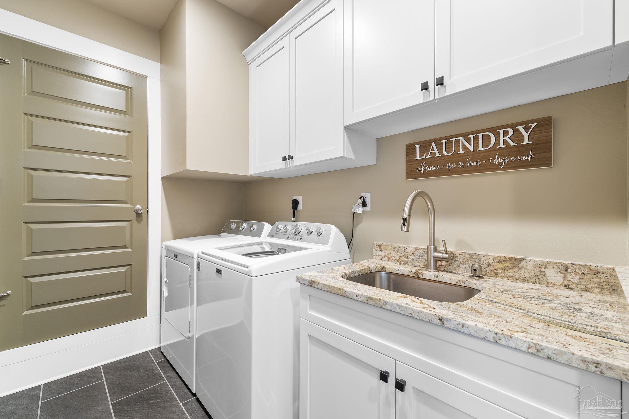 11707 Chanticleer Ct